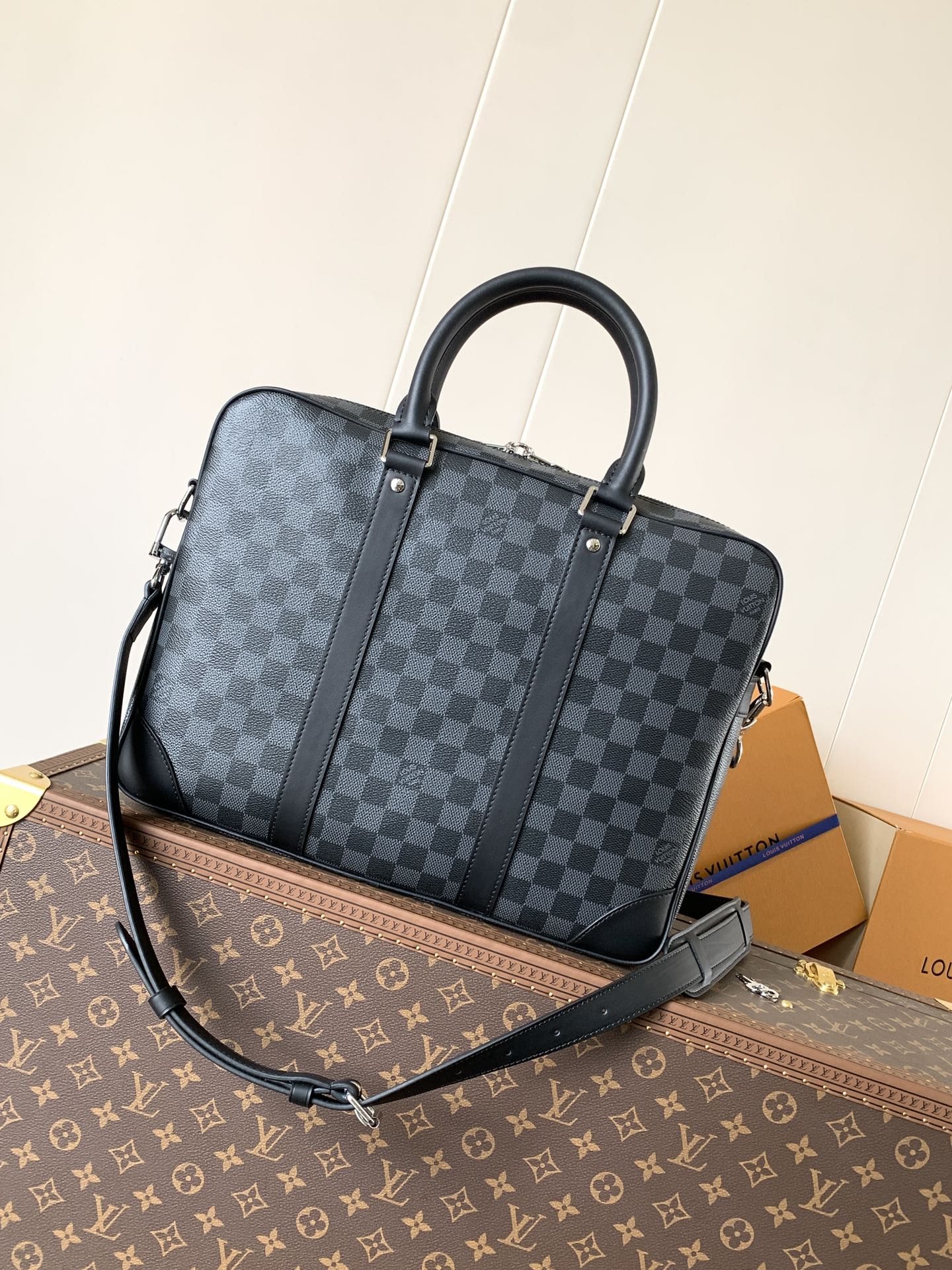 LuxluxHouse Best Quality Bags Louis Vuitton Men