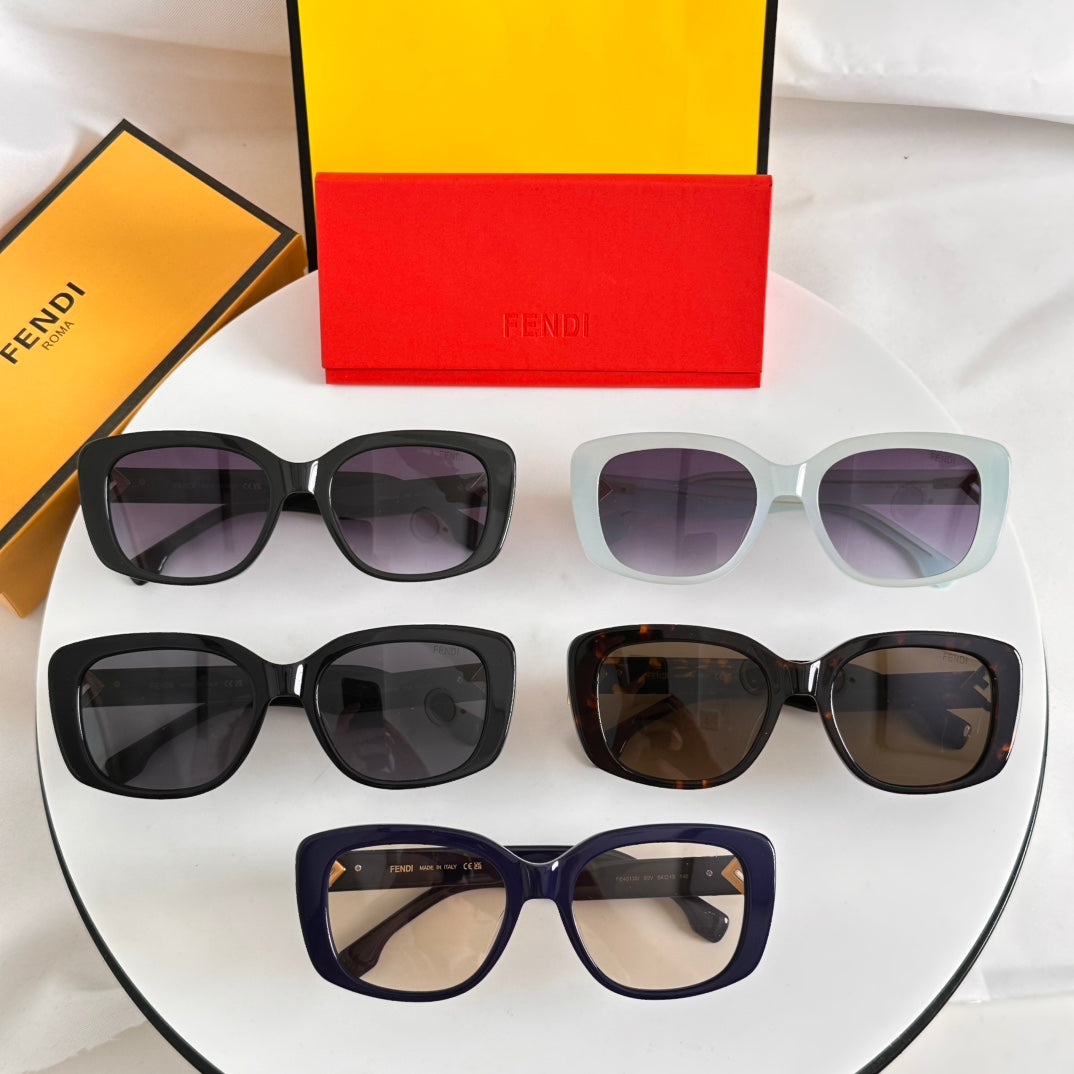 LuxluxHouse Best Quality Glasses Fendi