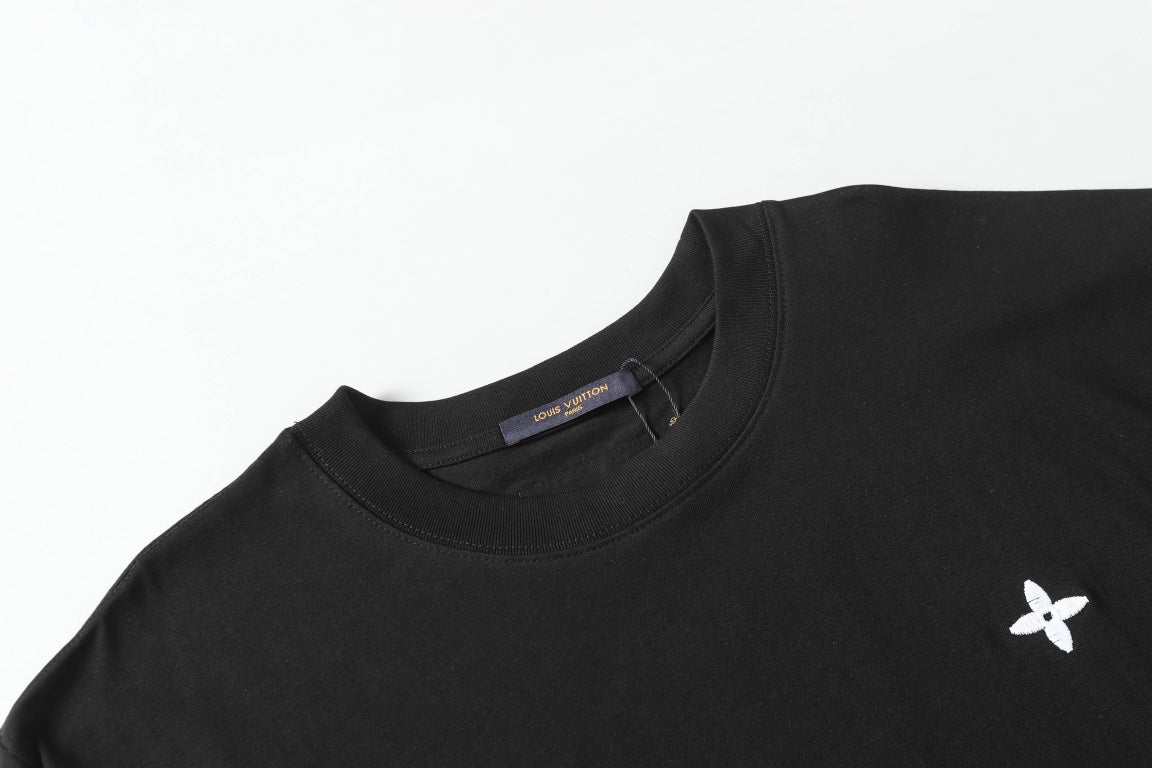 LuxluxHouse Best Quality Clothes T-shirt Louis Vuitton