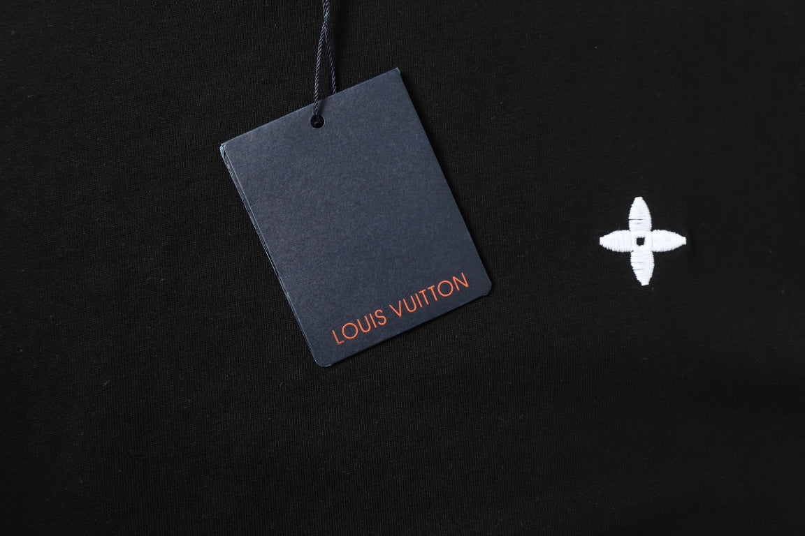 LuxluxHouse Best Quality Clothes T-shirt Louis Vuitton