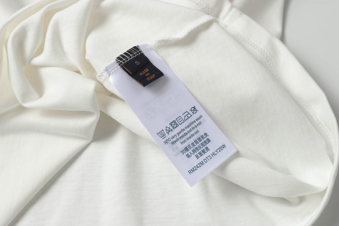 LuxluxHouse Best Quality Clothes T-shirt Louis Vuitton