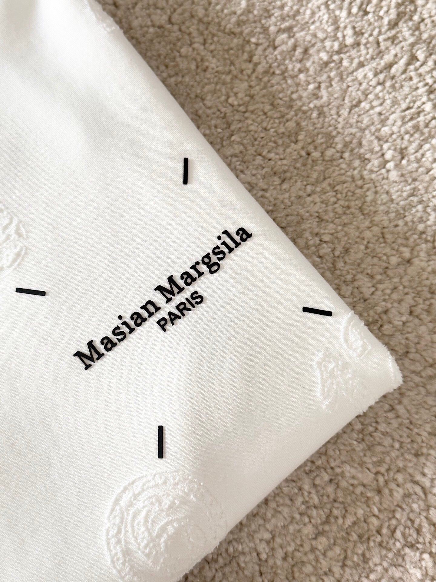 LuxluxHouse Best Quality Clothes T-shirt Chanel & Maison Margiela