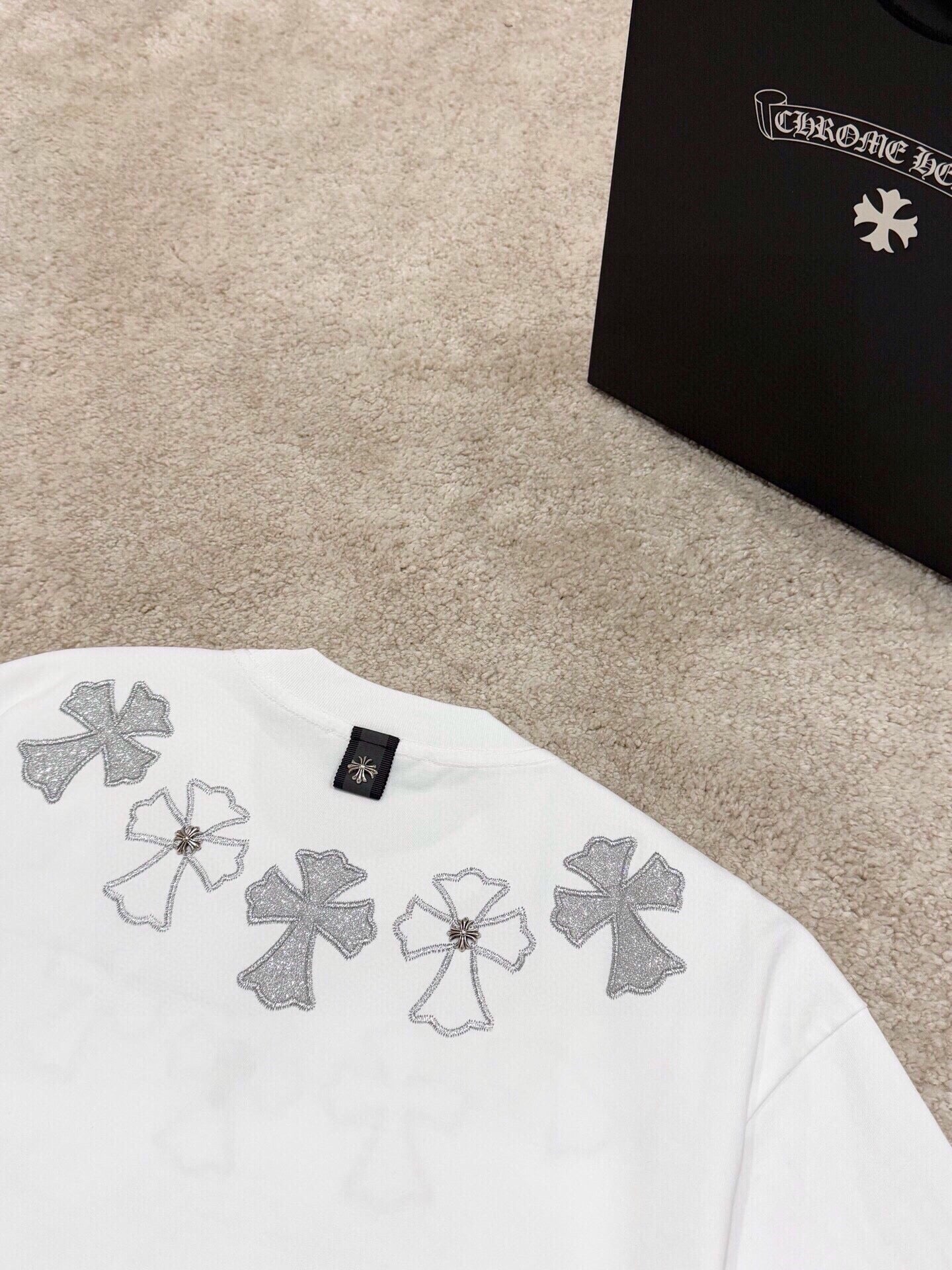 LuxluxHouse Best Quality Clothes Chrome Hearts T-shirt