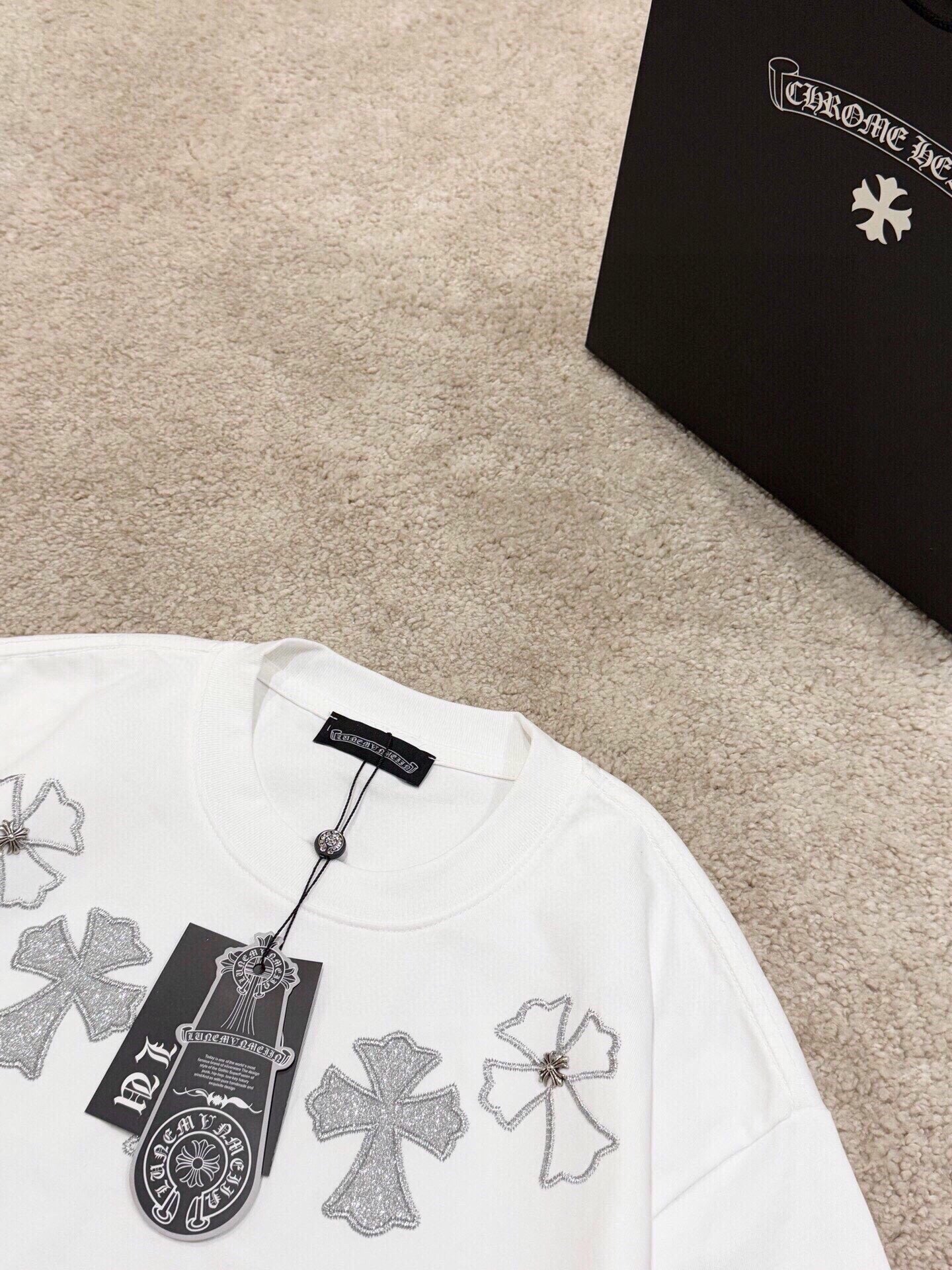 LuxluxHouse Best Quality Clothes Chrome Hearts T-shirt