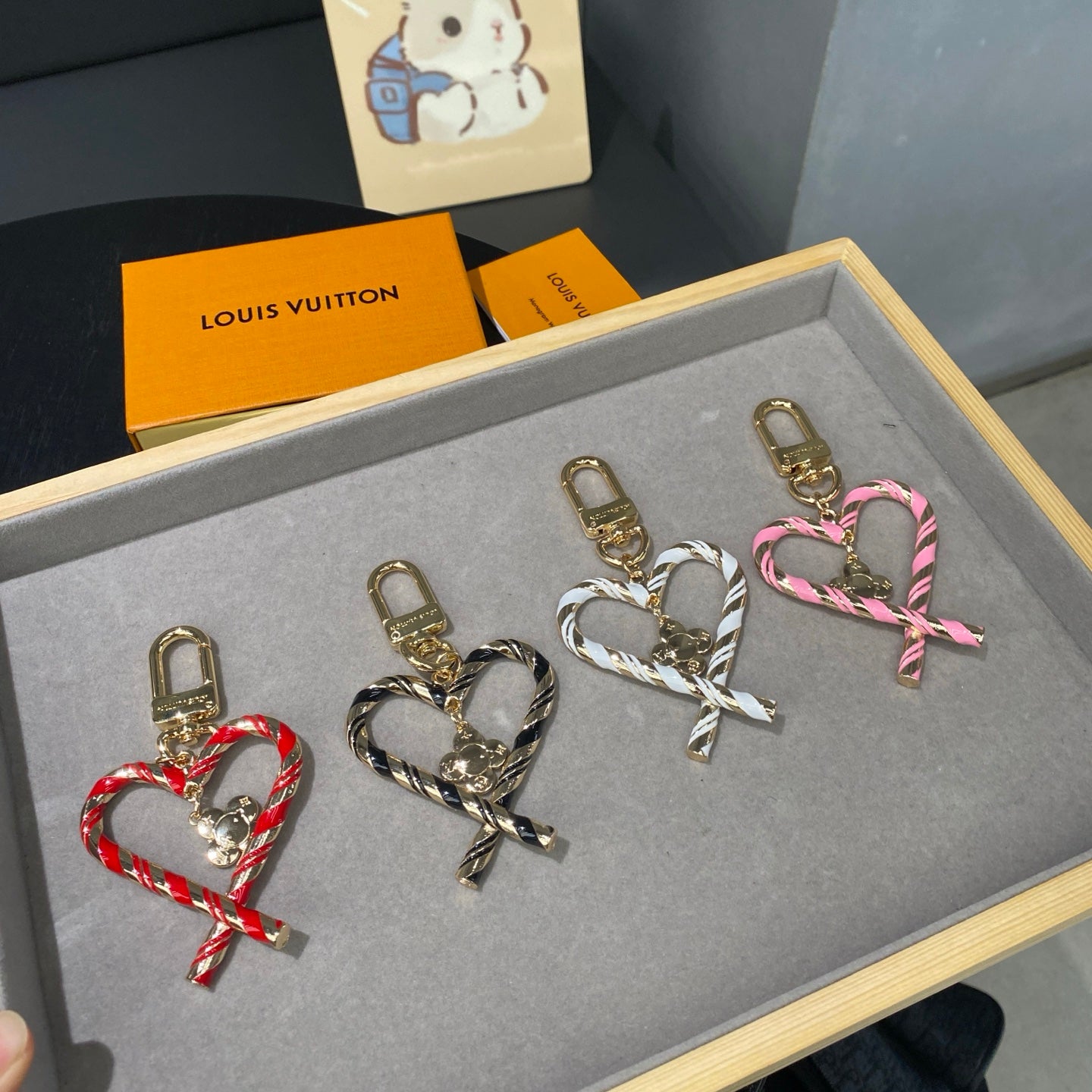 LuxluxHouse Best Quality Accessories Keychain Louis Vuitton Keychain