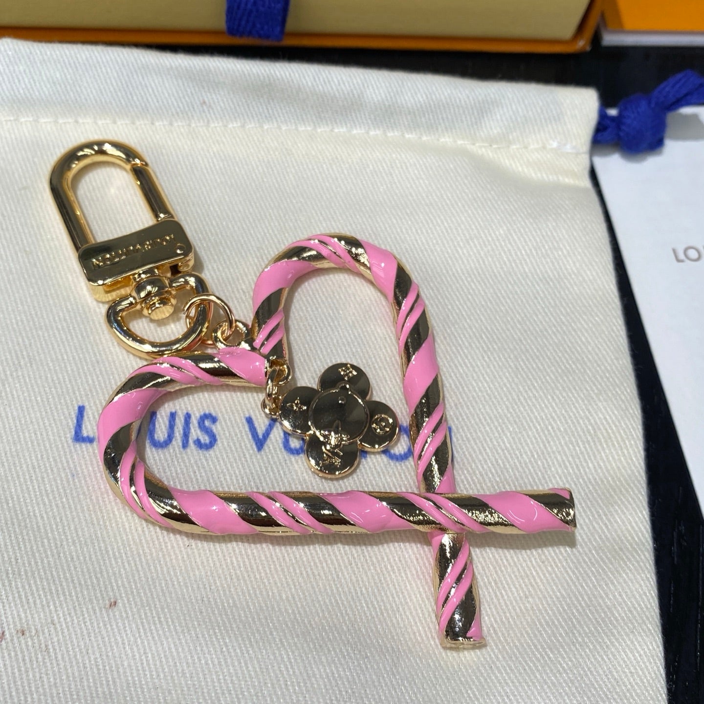 LuxluxHouse Best Quality Accessories Keychain Louis Vuitton Keychain