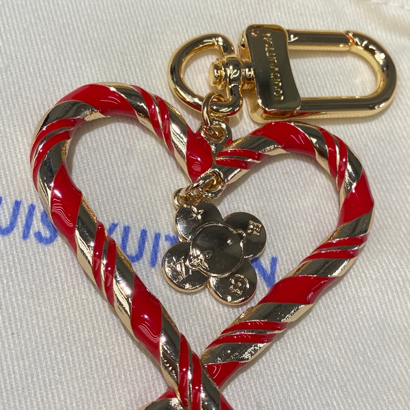 LuxluxHouse Best Quality Accessories Keychain Louis Vuitton Keychain