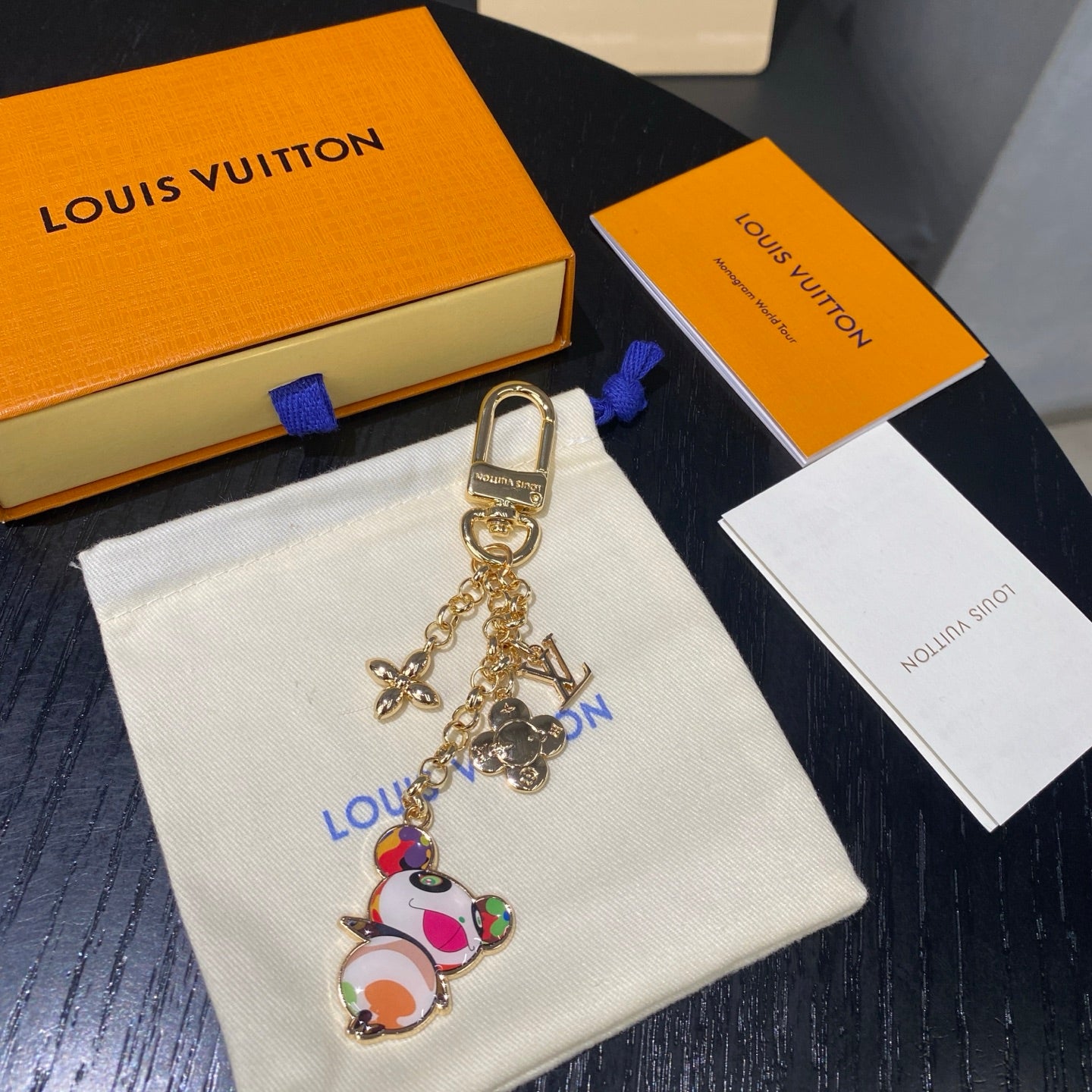 LuxluxHouse Best Quality Accessories Keychain Louis Vuitton Keychain
