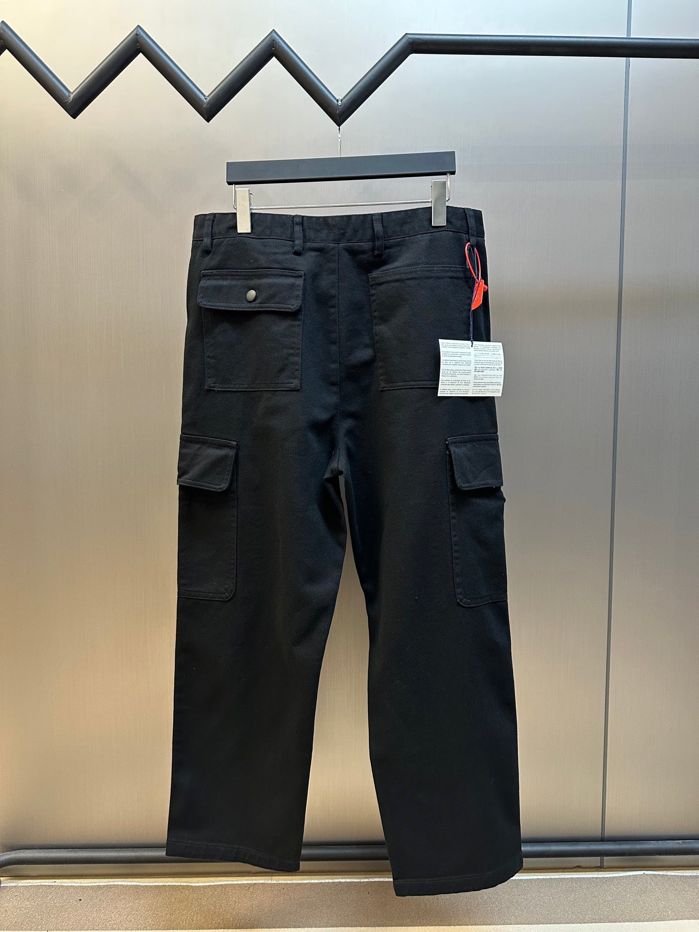 LuxluxHouse Best Quality Clothes Pants Prada