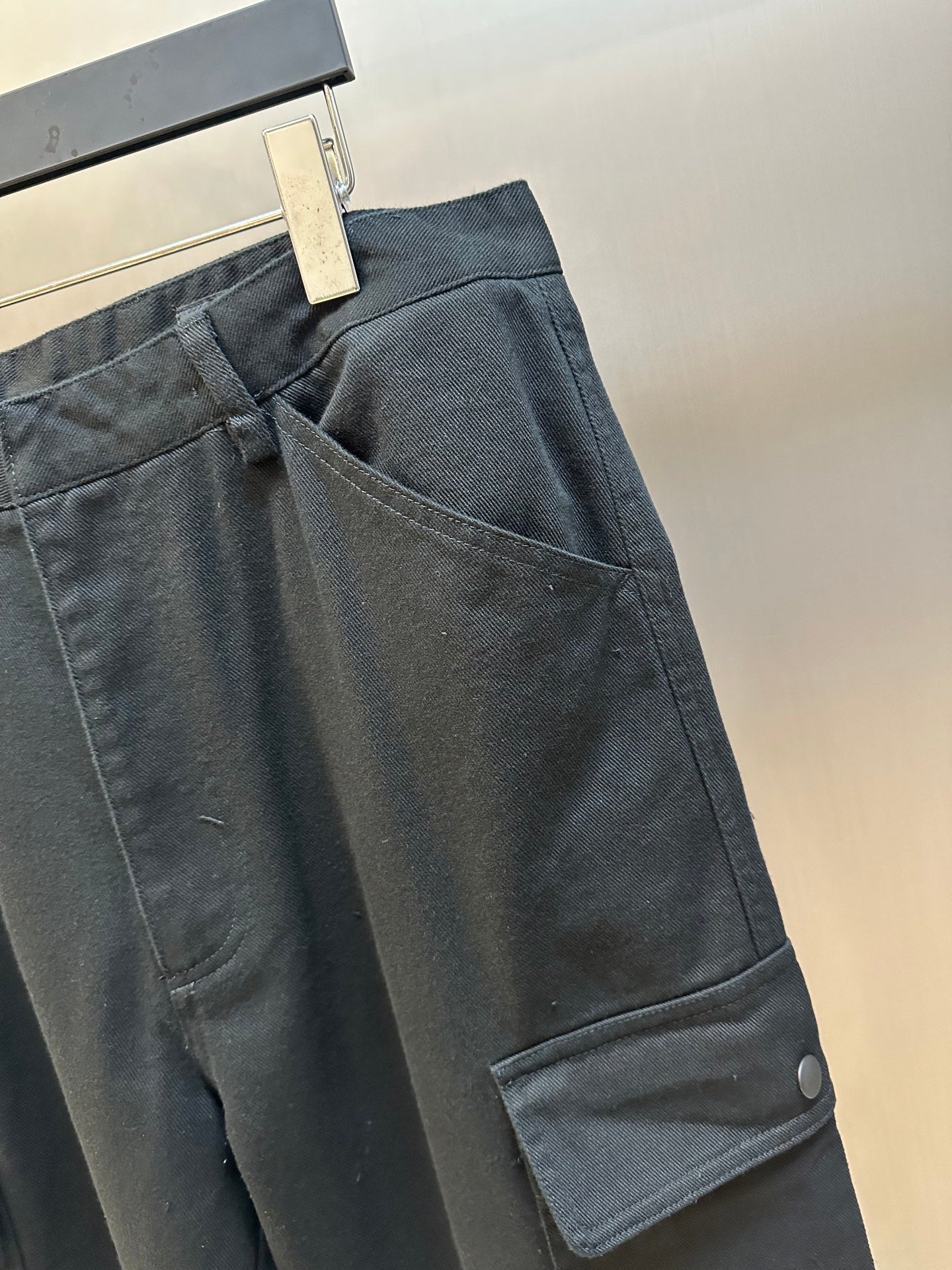 LuxluxHouse Best Quality Clothes Pants Prada