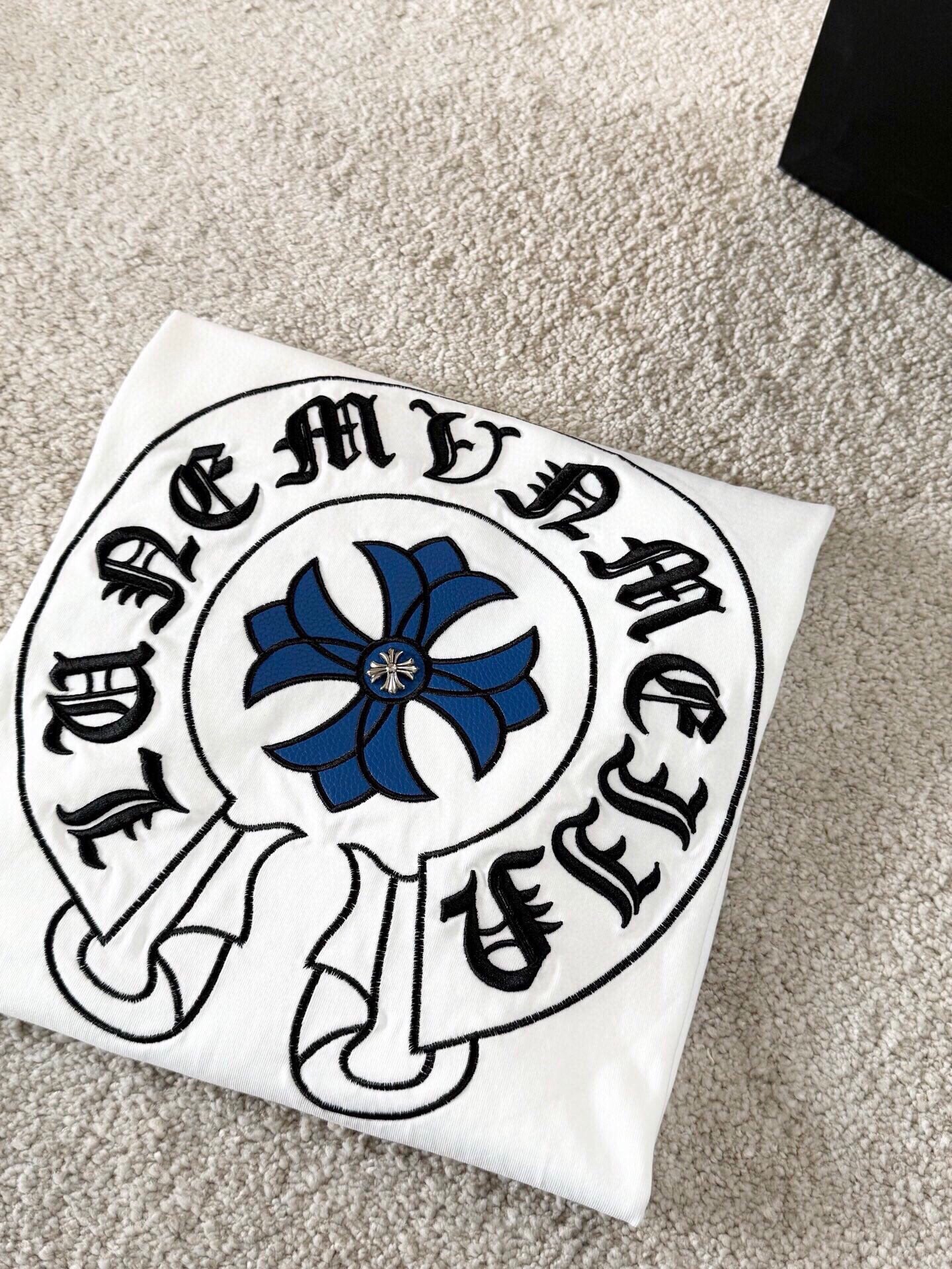 LuxluxHouse Best Quality Clothes Chrome Hearts T-shirt