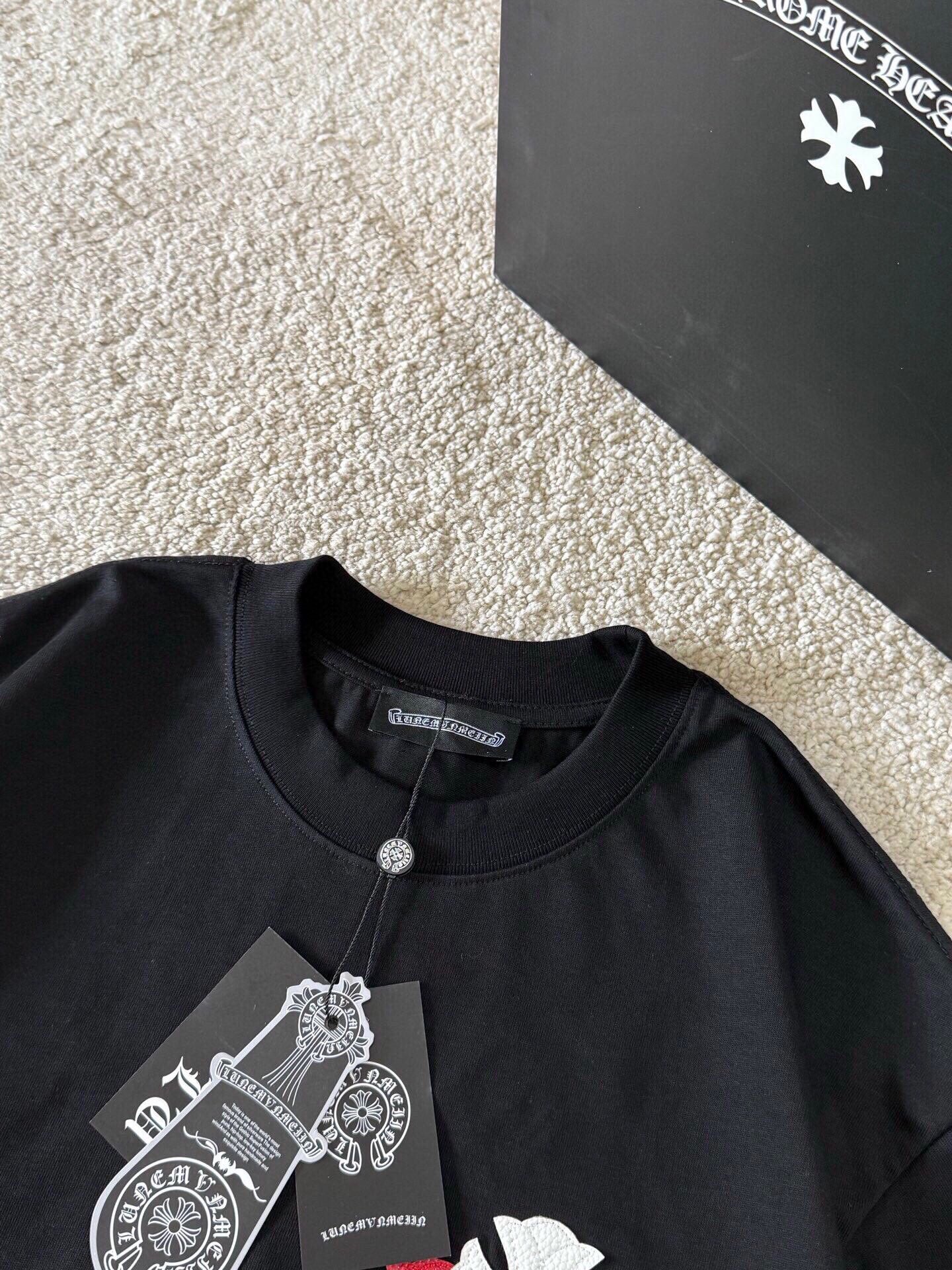 LuxluxHouse Best Quality Clothes Chrome Hearts T-shirt