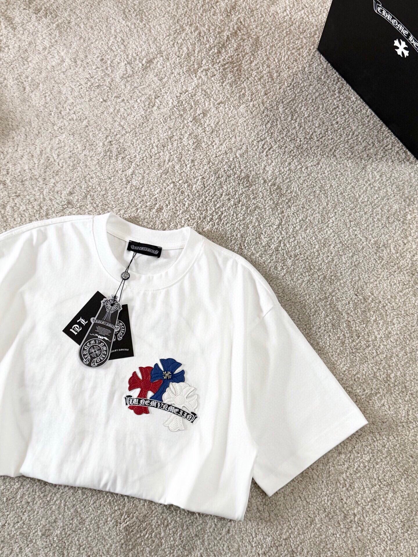 LuxluxHouse Best Quality Clothes Chrome Hearts T-shirt