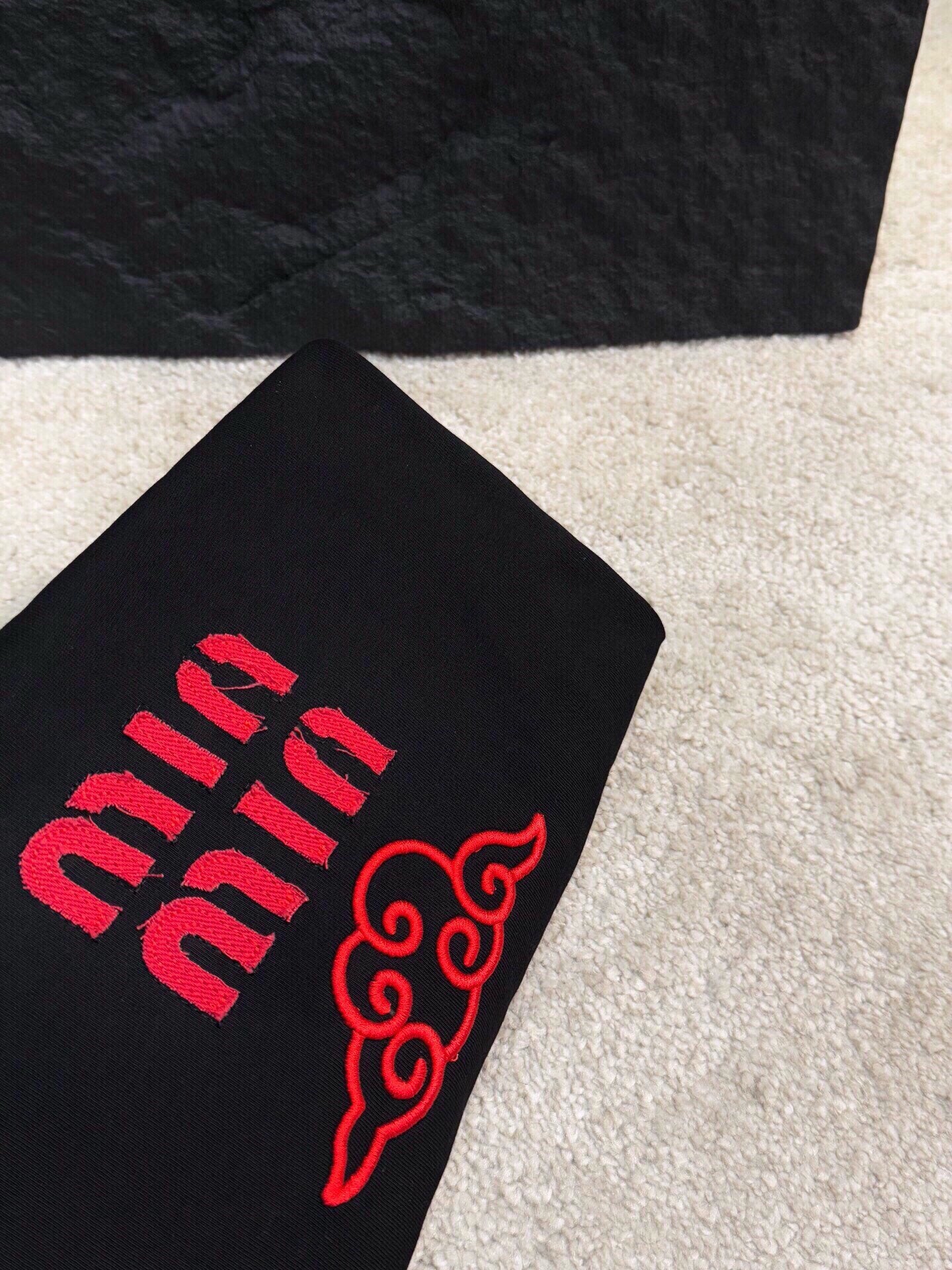 LuxluxHouse Best Quality Clothes Miu Miu T-shirt