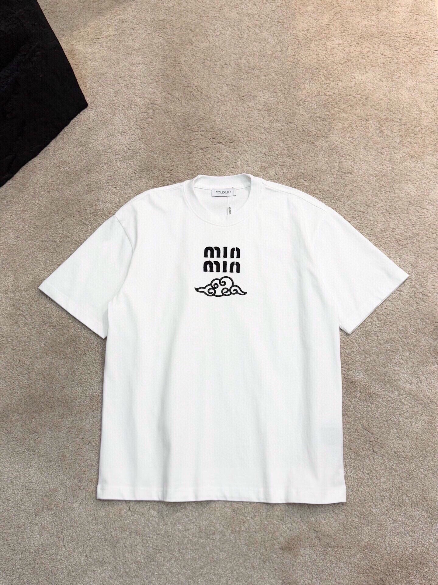 LuxluxHouse Best Quality Clothes Miu Miu T-shirt