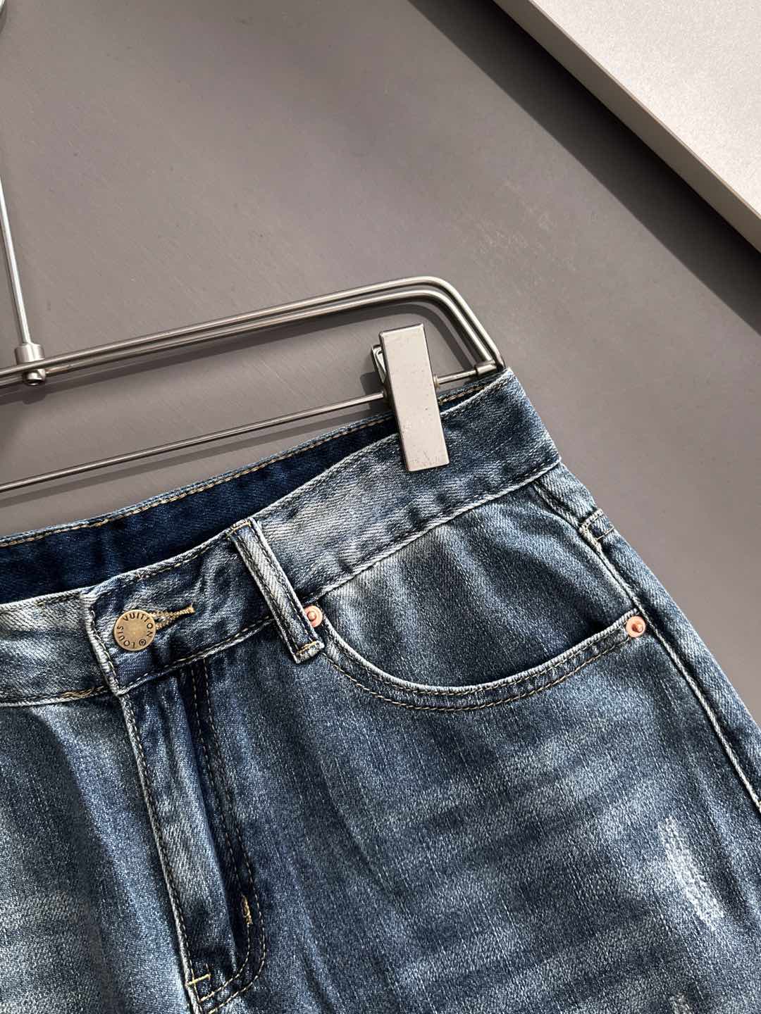 LuxluxHouse Best Quality Clothes Pants Louis Vuitton