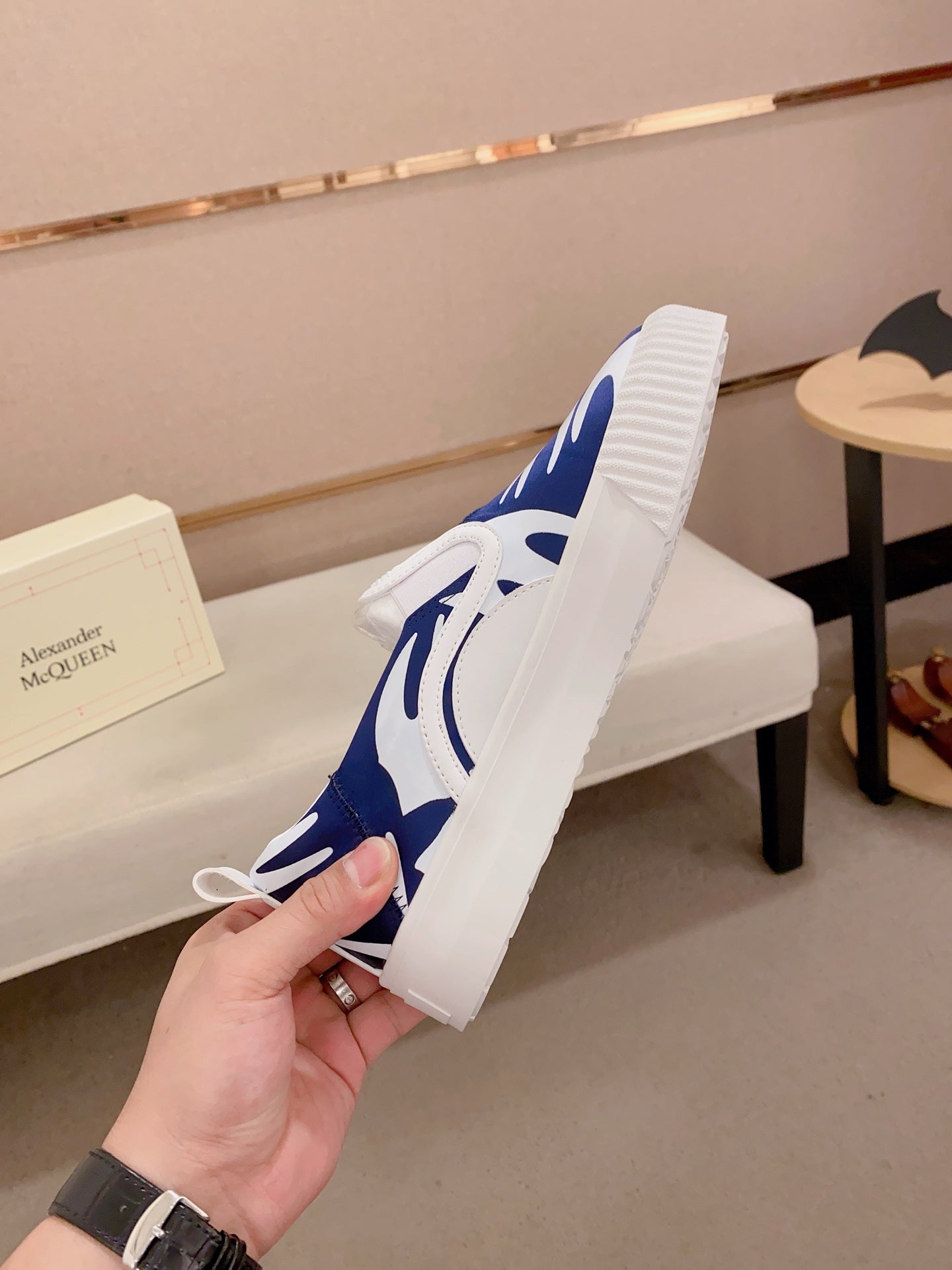 LuxluxHouse Best Quality Shoes Alexander McQueen