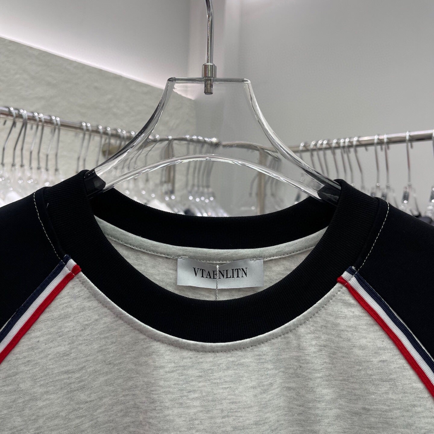 LuxluxHouse Best Quality Clothes T-shirt Moncler