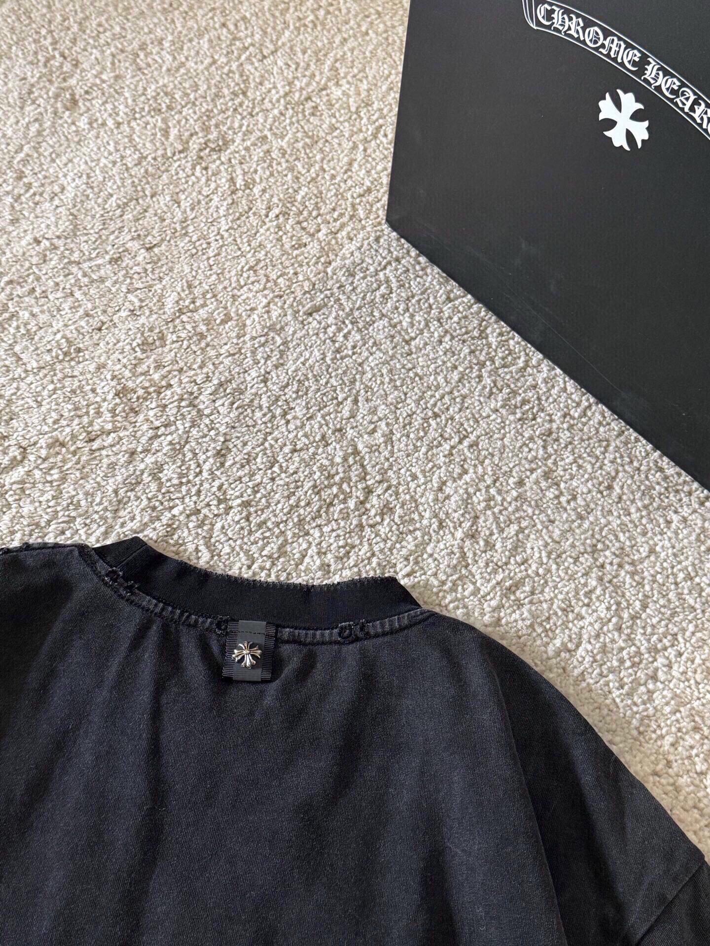 LuxluxHouse Best Quality Clothes Chrome Hearts T-shirt