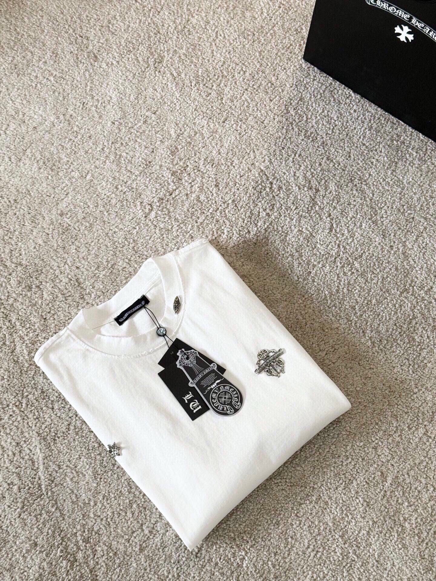 LuxluxHouse Best Quality Clothes Chrome Hearts T-shirt