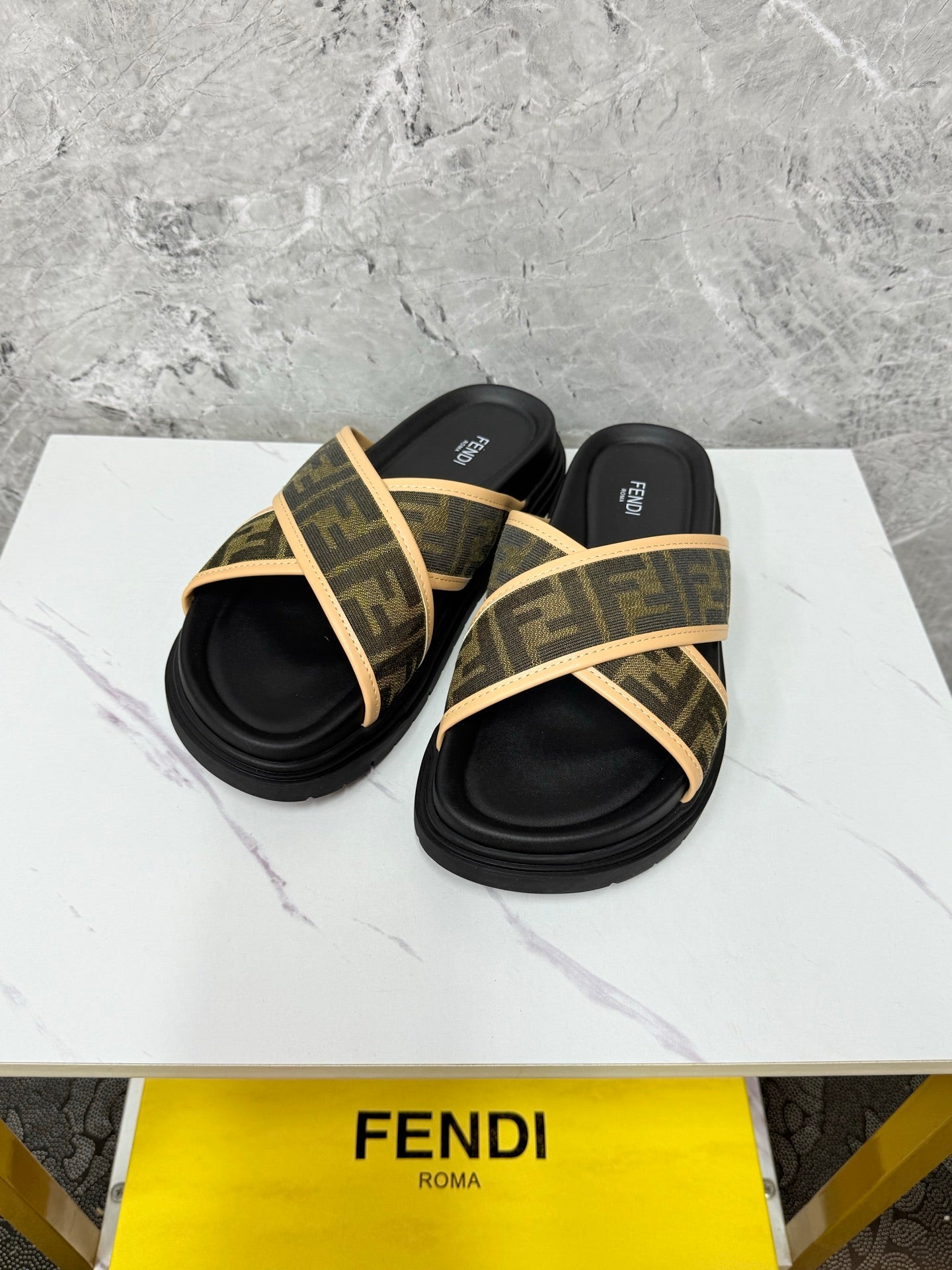 LuxluxHouse Best Quality Sandals Fendi