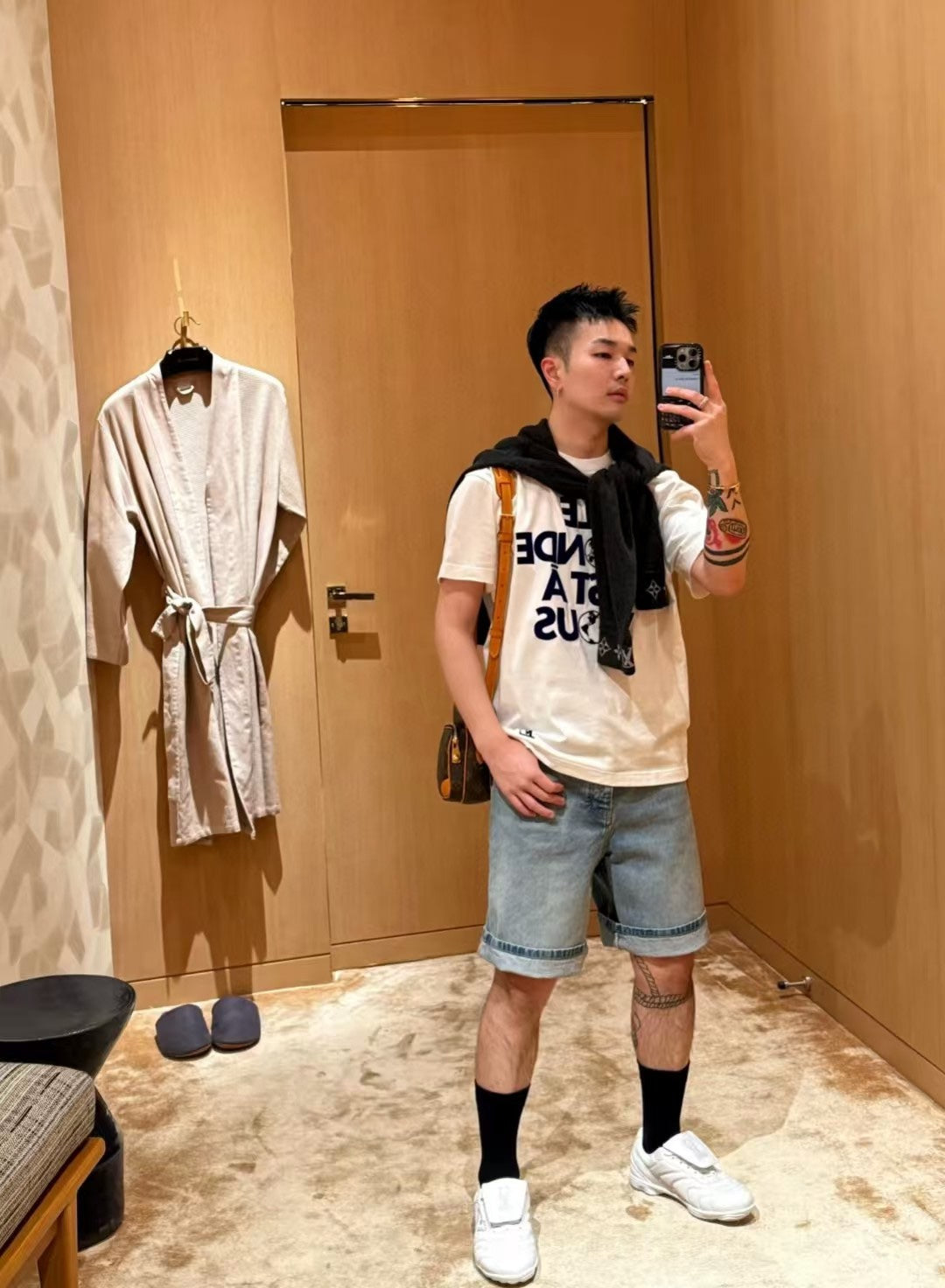 LuxluxHouse Best Quality Clothes T-shirt Louis Vuitton