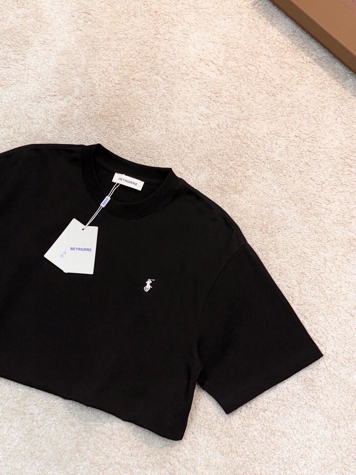 LuxluxHouse Best Quality Clothes Burberry T-shirt