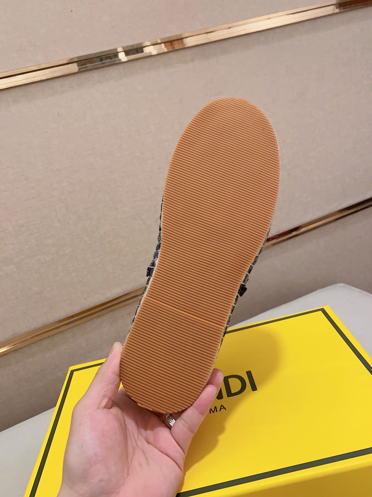 LuxluxHouse Best Quality Shoes Fendi