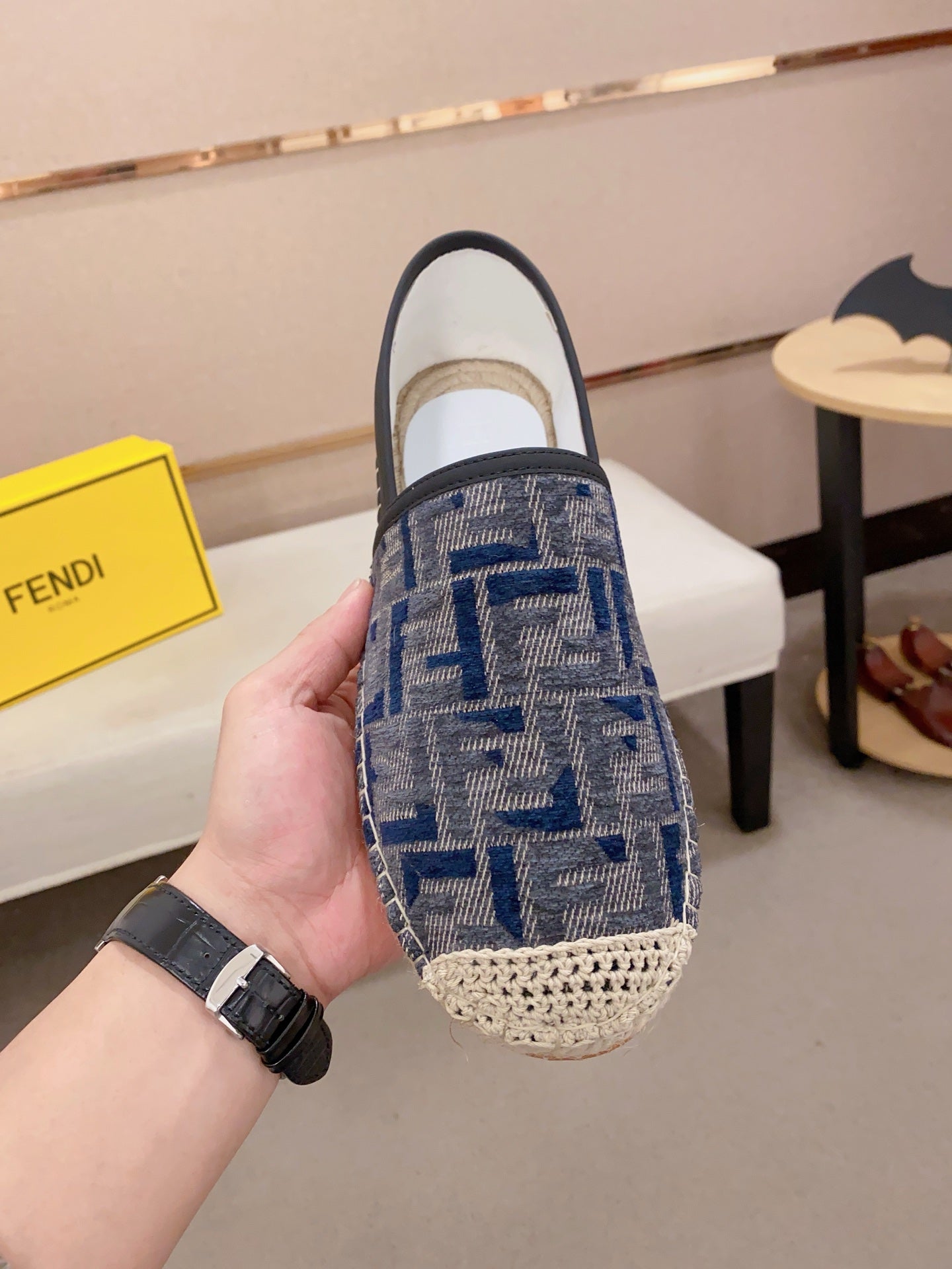 LuxluxHouse Best Quality Shoes Fendi