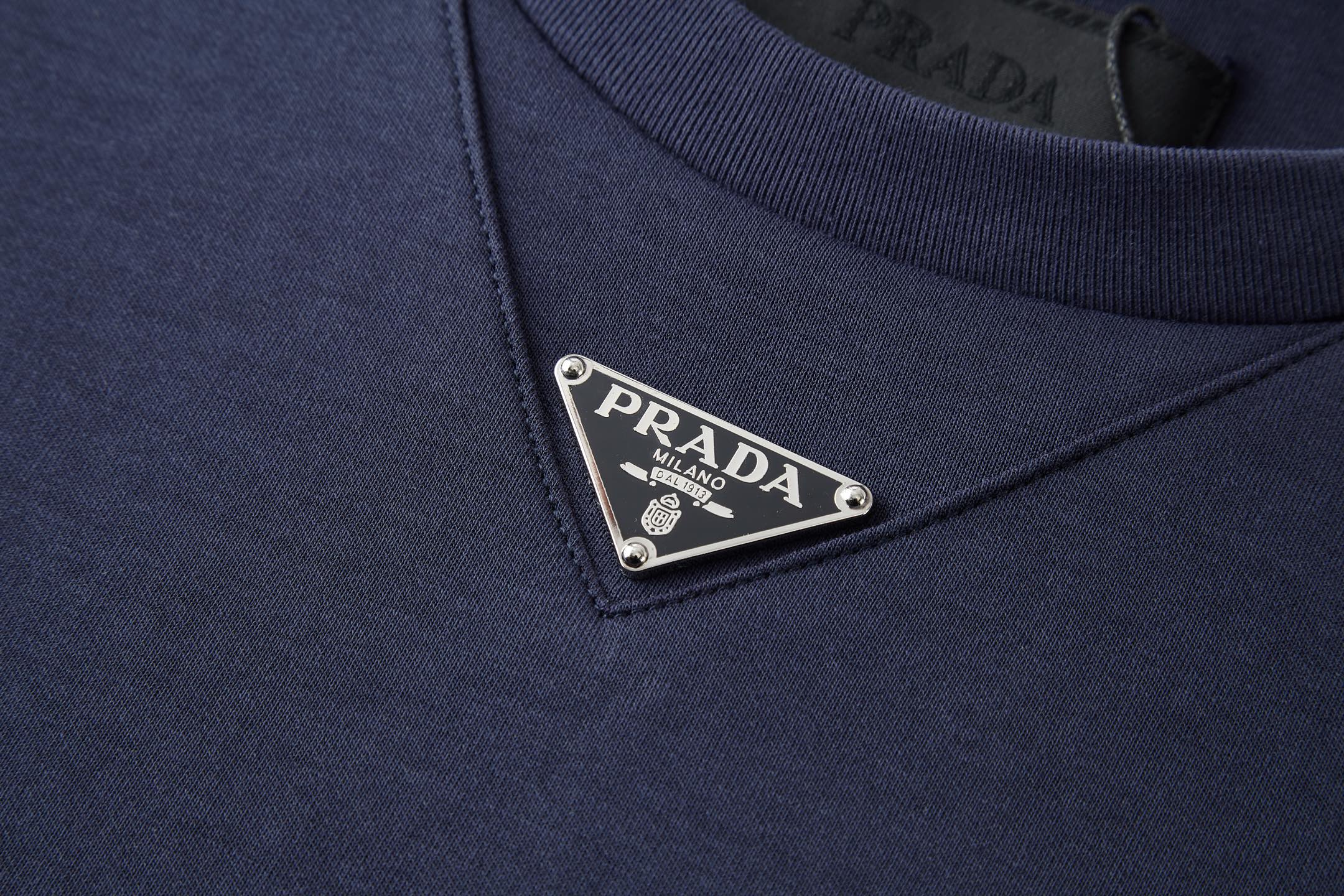 LuxluxHouse Best Quality Clothes T-shirt Prada