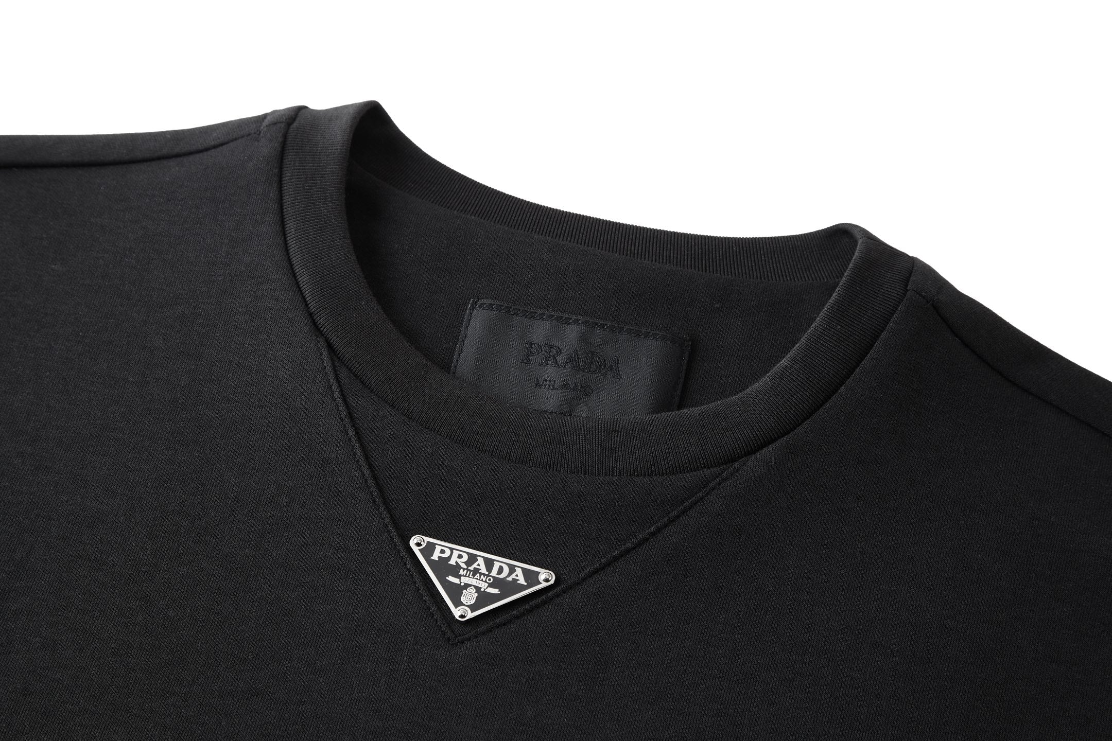 LuxluxHouse Best Quality Clothes T-shirt Prada