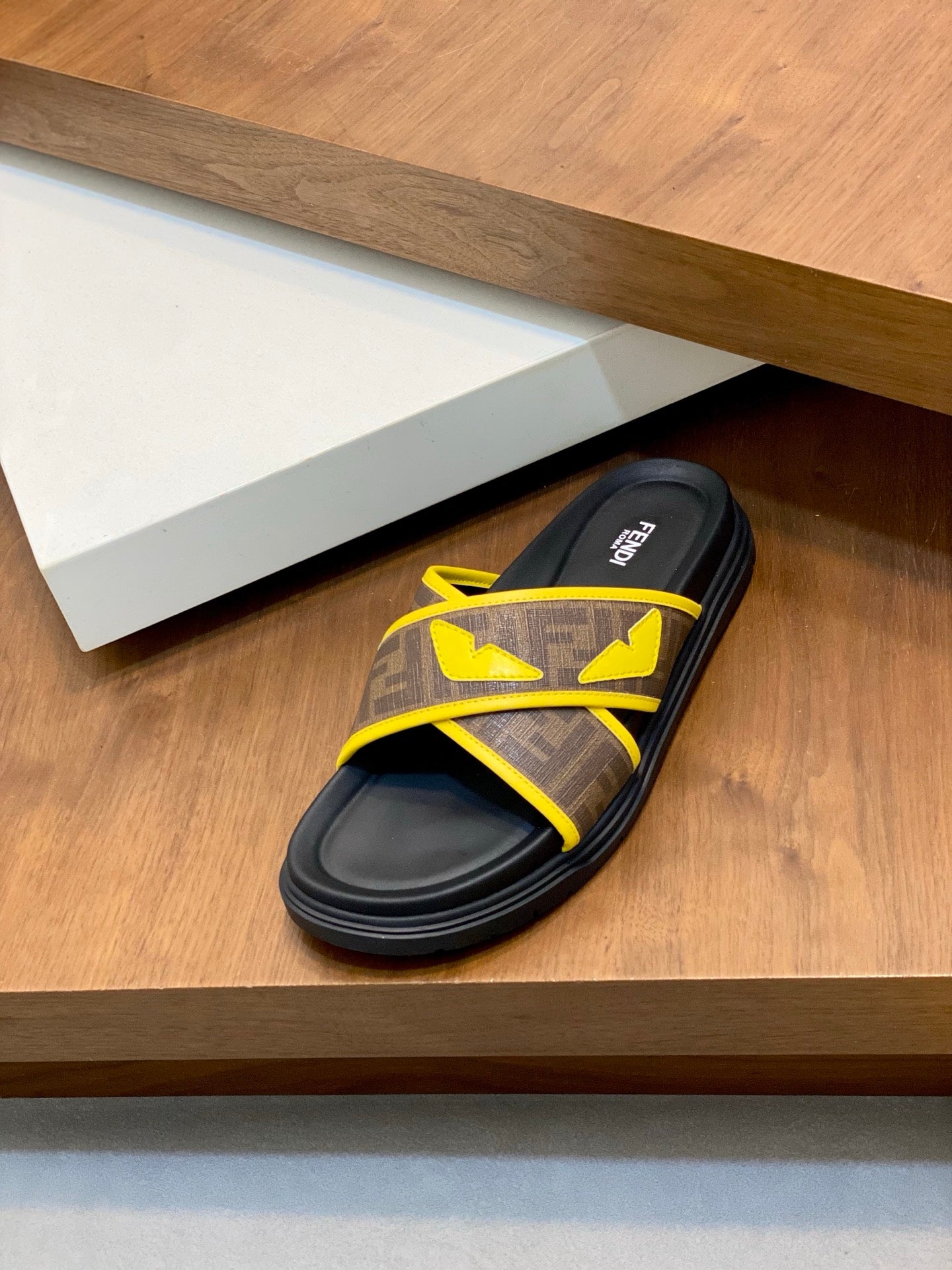 LuxluxHouse Best Quality Sandals Fendi