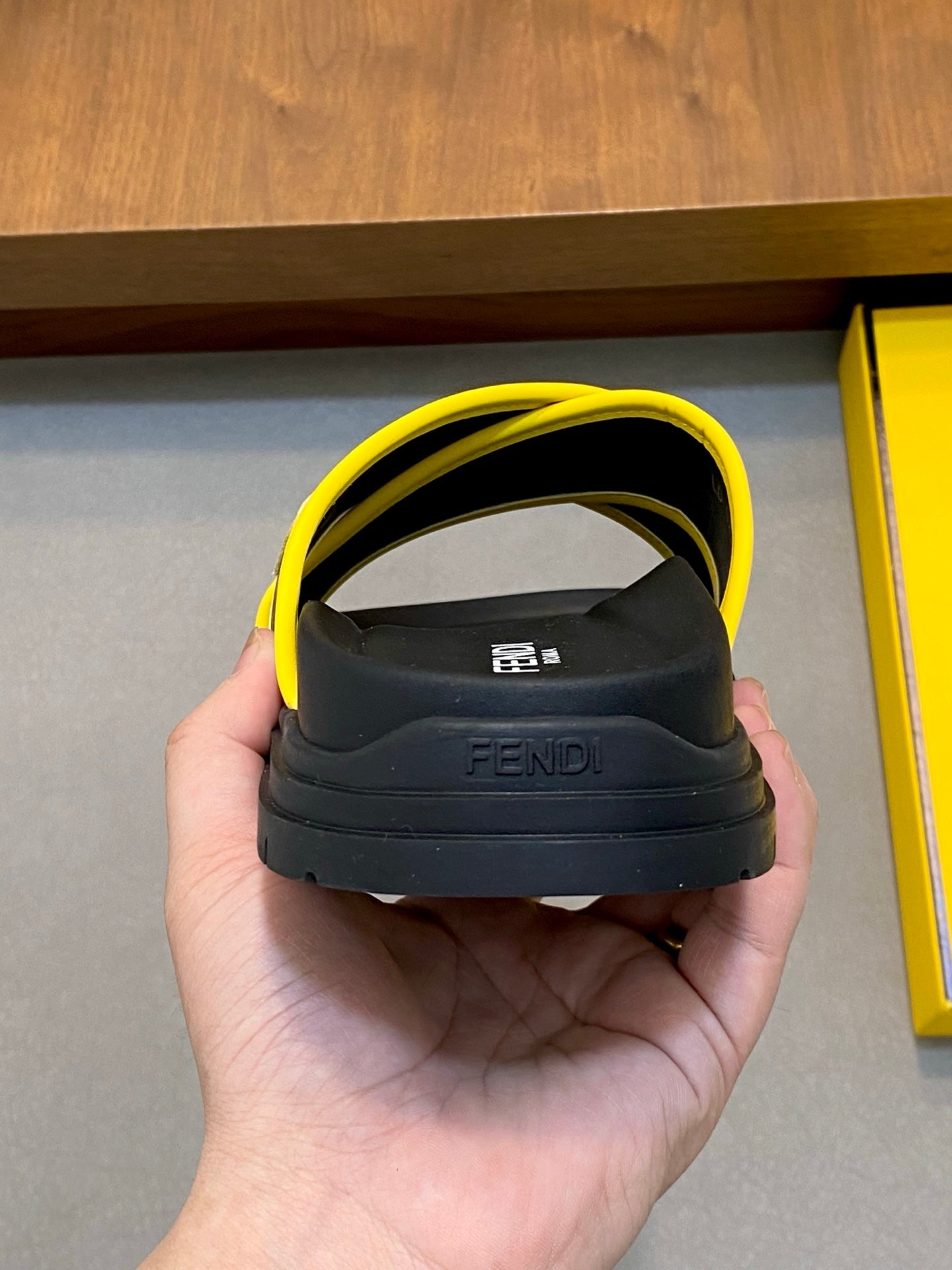 LuxluxHouse Best Quality Sandals Fendi