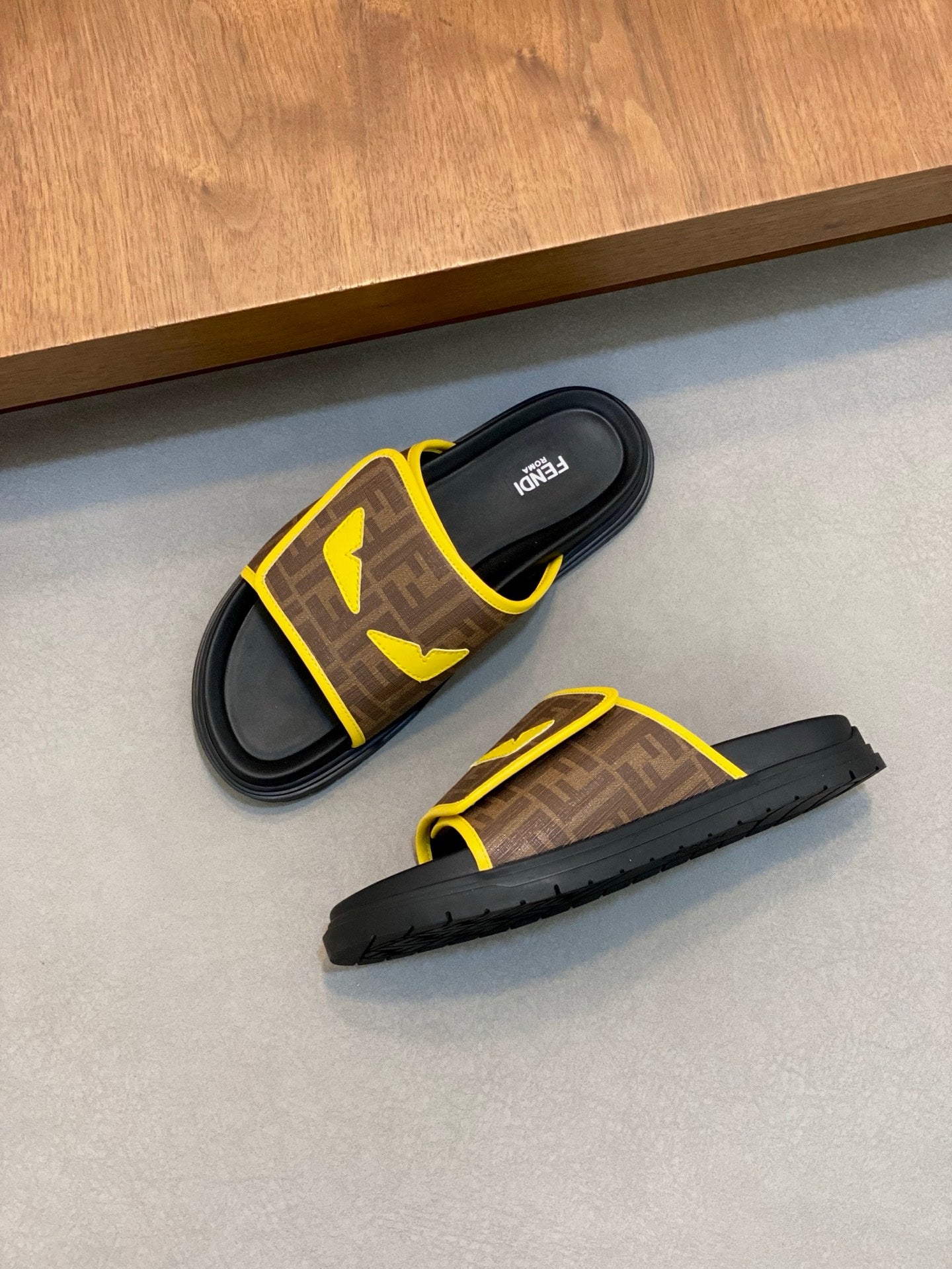 LuxluxHouse Best Quality Sandals Fendi