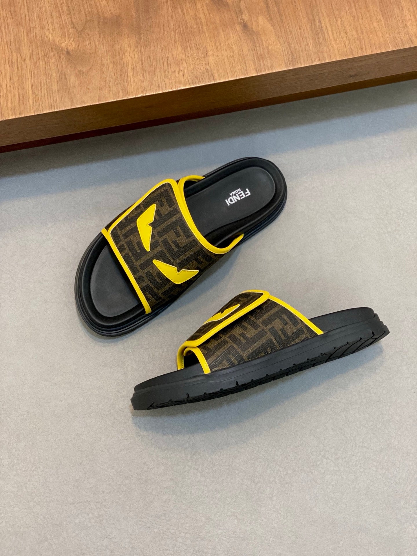 LuxluxHouse Best Quality Sandals Fendi