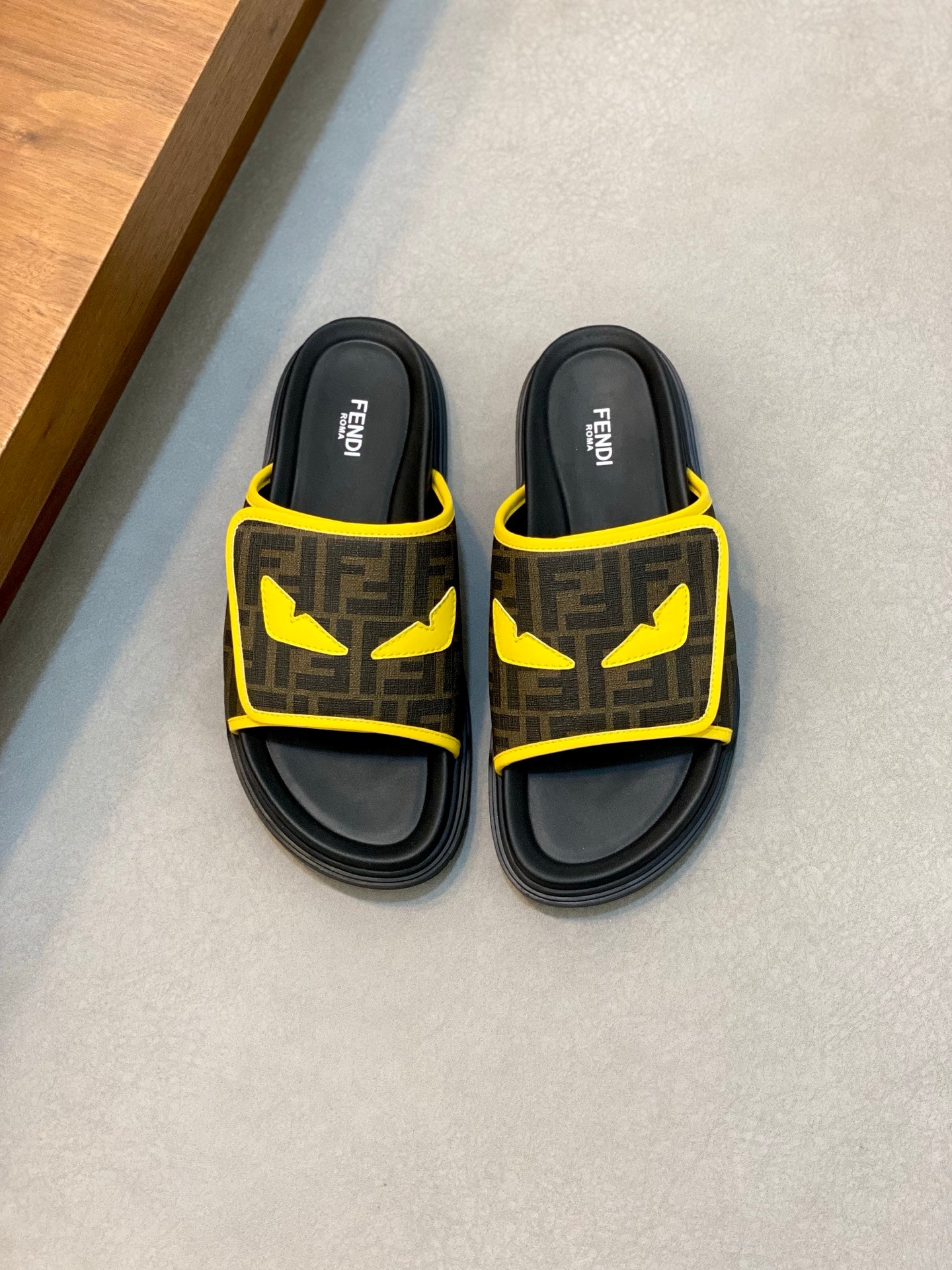 LuxluxHouse Best Quality Sandals Fendi