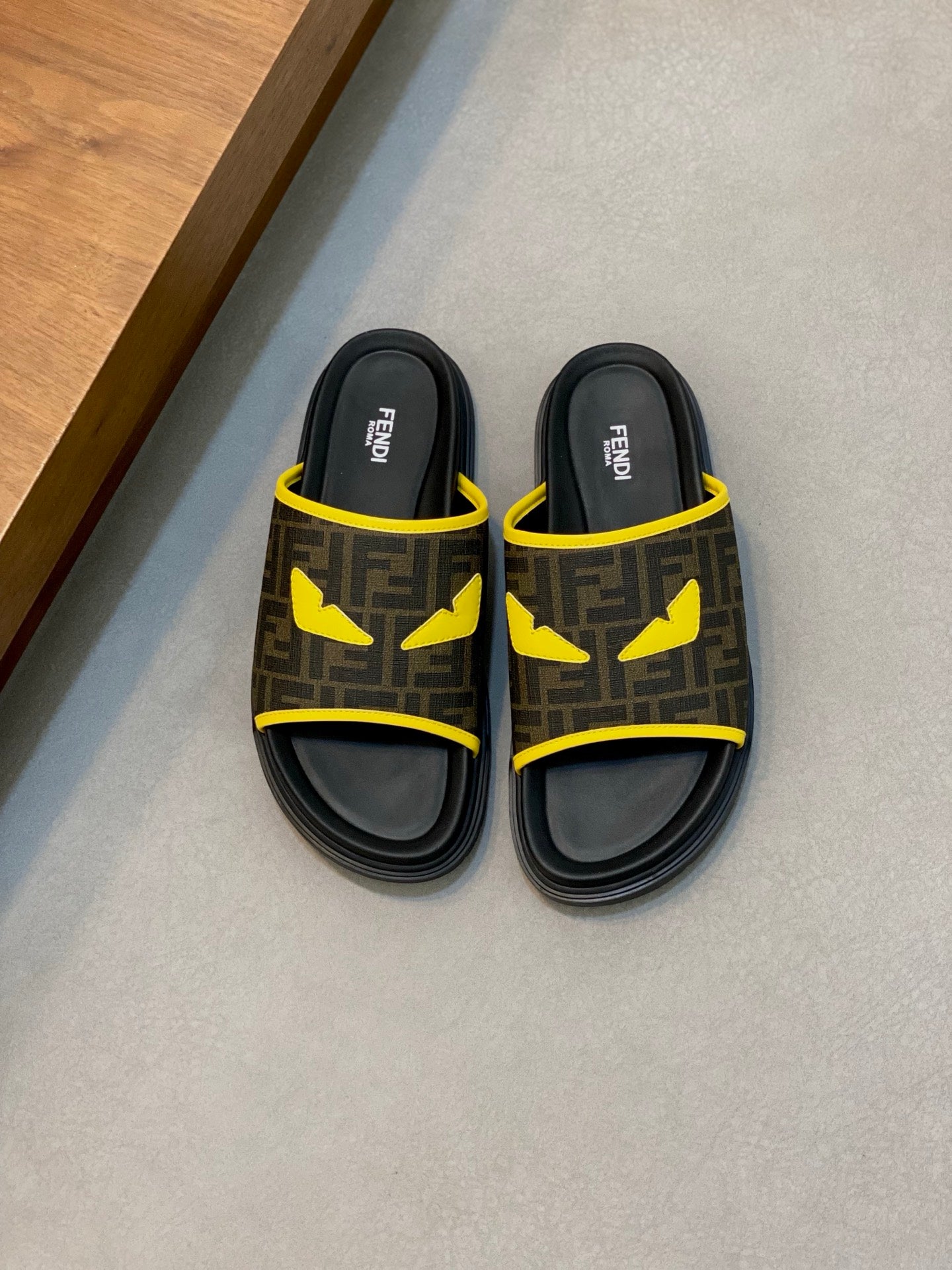 LuxluxHouse Best Quality Sandals Fendi
