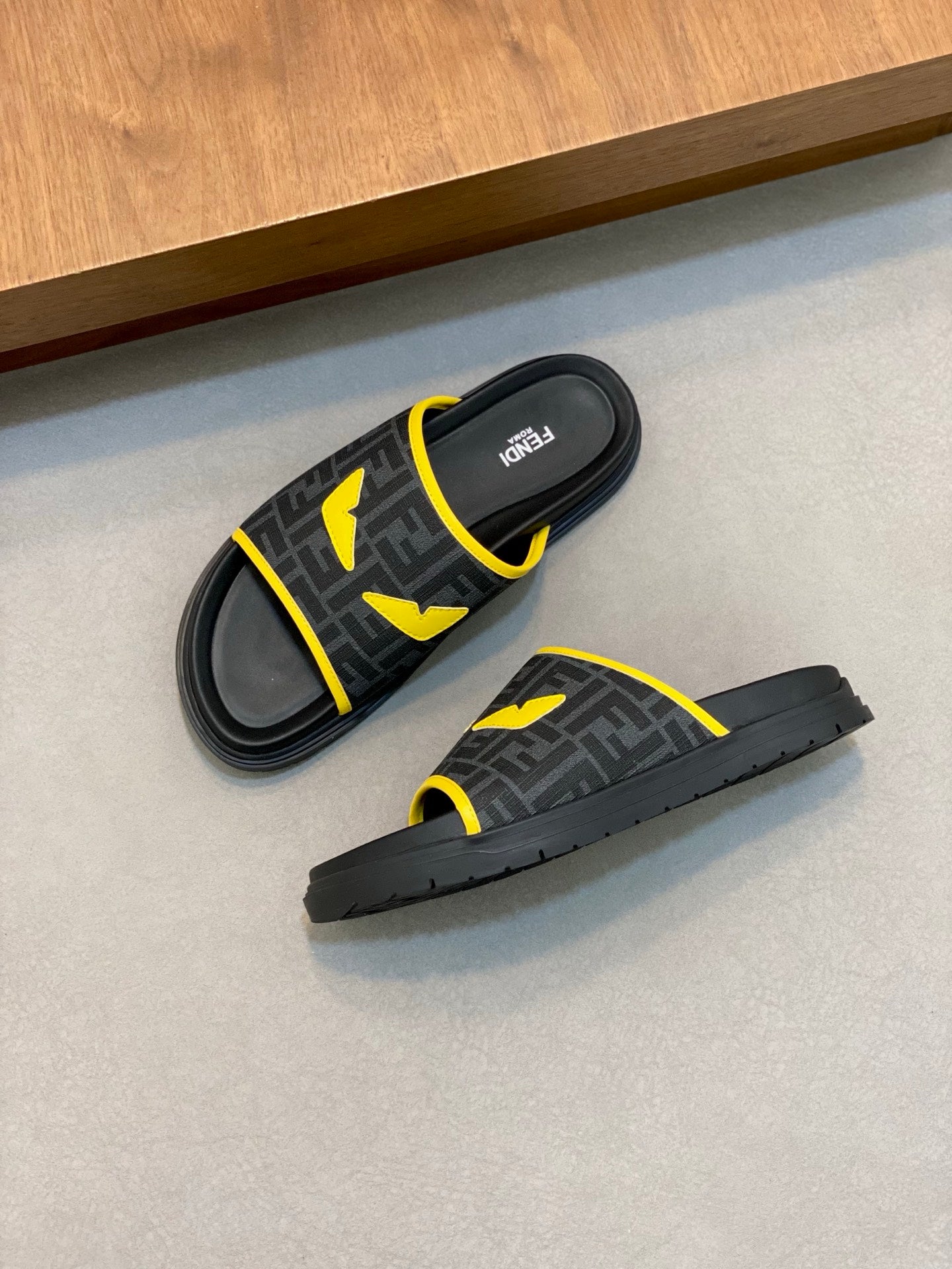 LuxluxHouse Best Quality Sandals Fendi