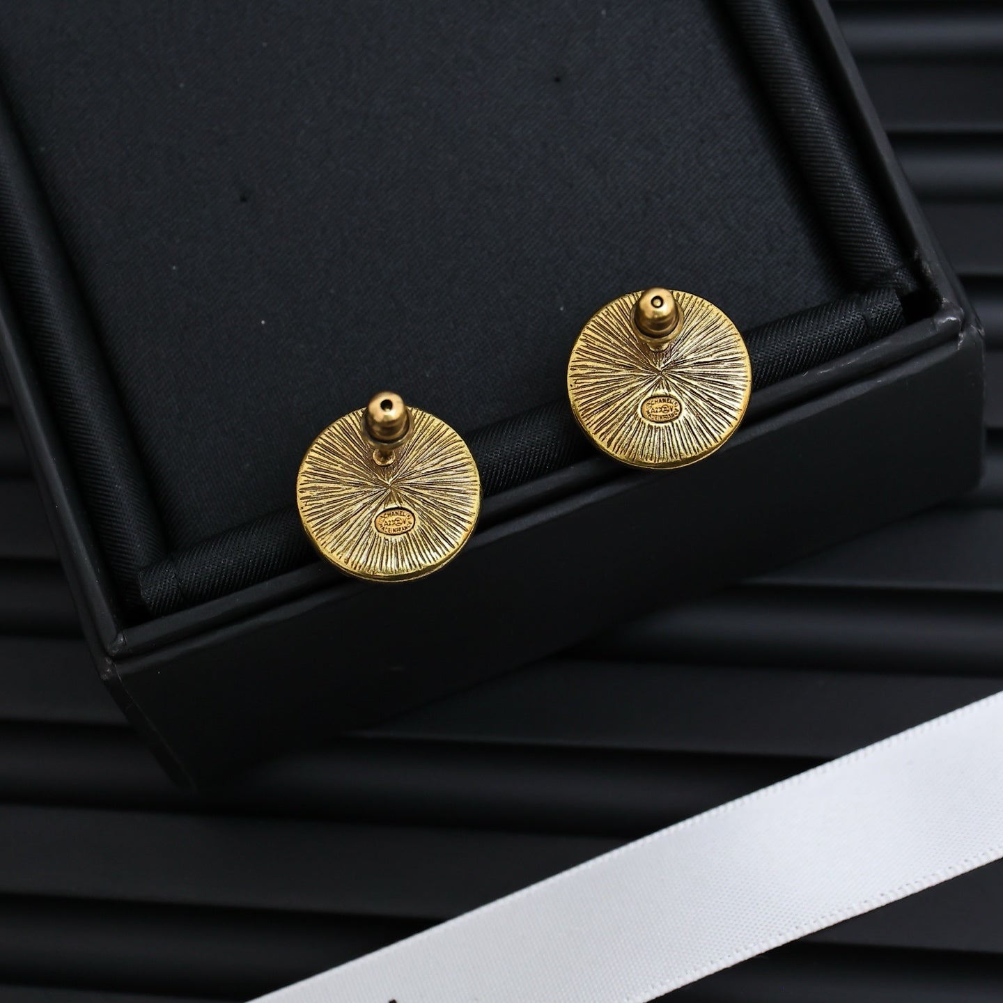 LuxluxHouse Best Quality Accessories Chanel Earrings