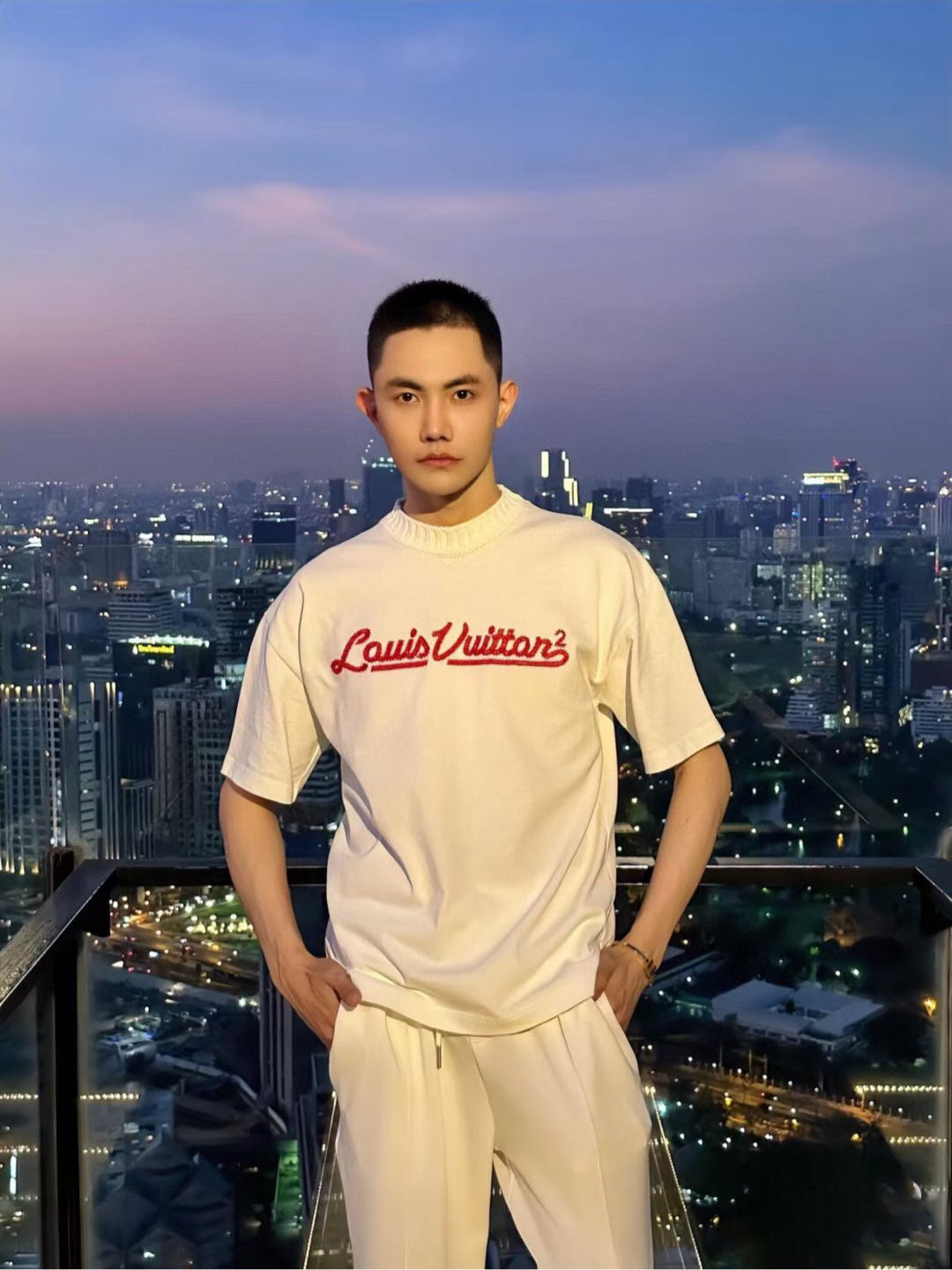 LuxluxHouse Best Quality Clothes T-shirt Louis Vuitton