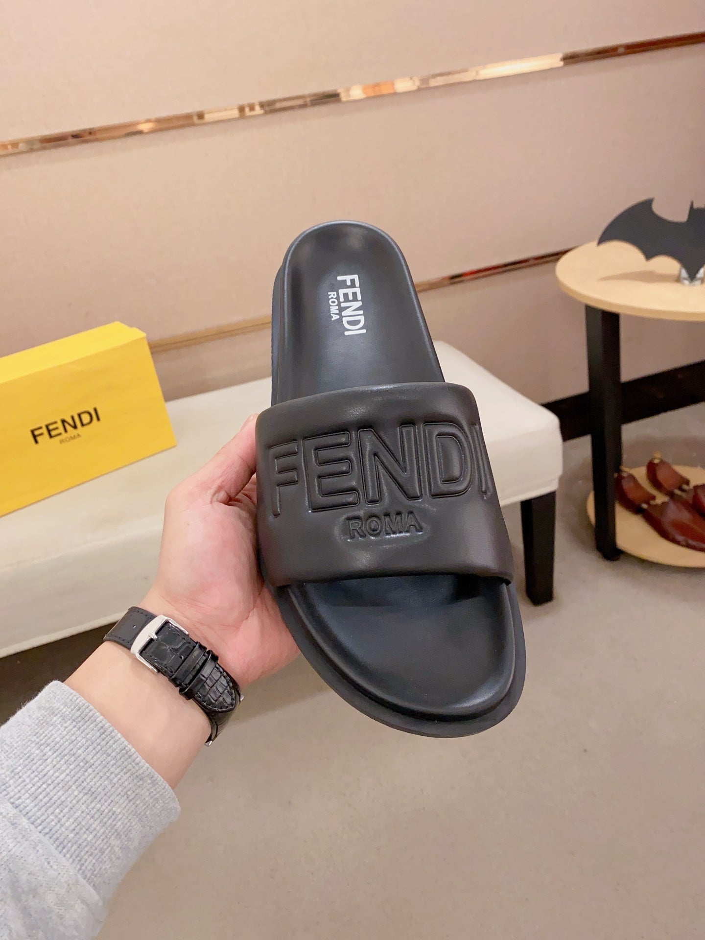 LuxluxHouse Best Quality Sandals Fendi