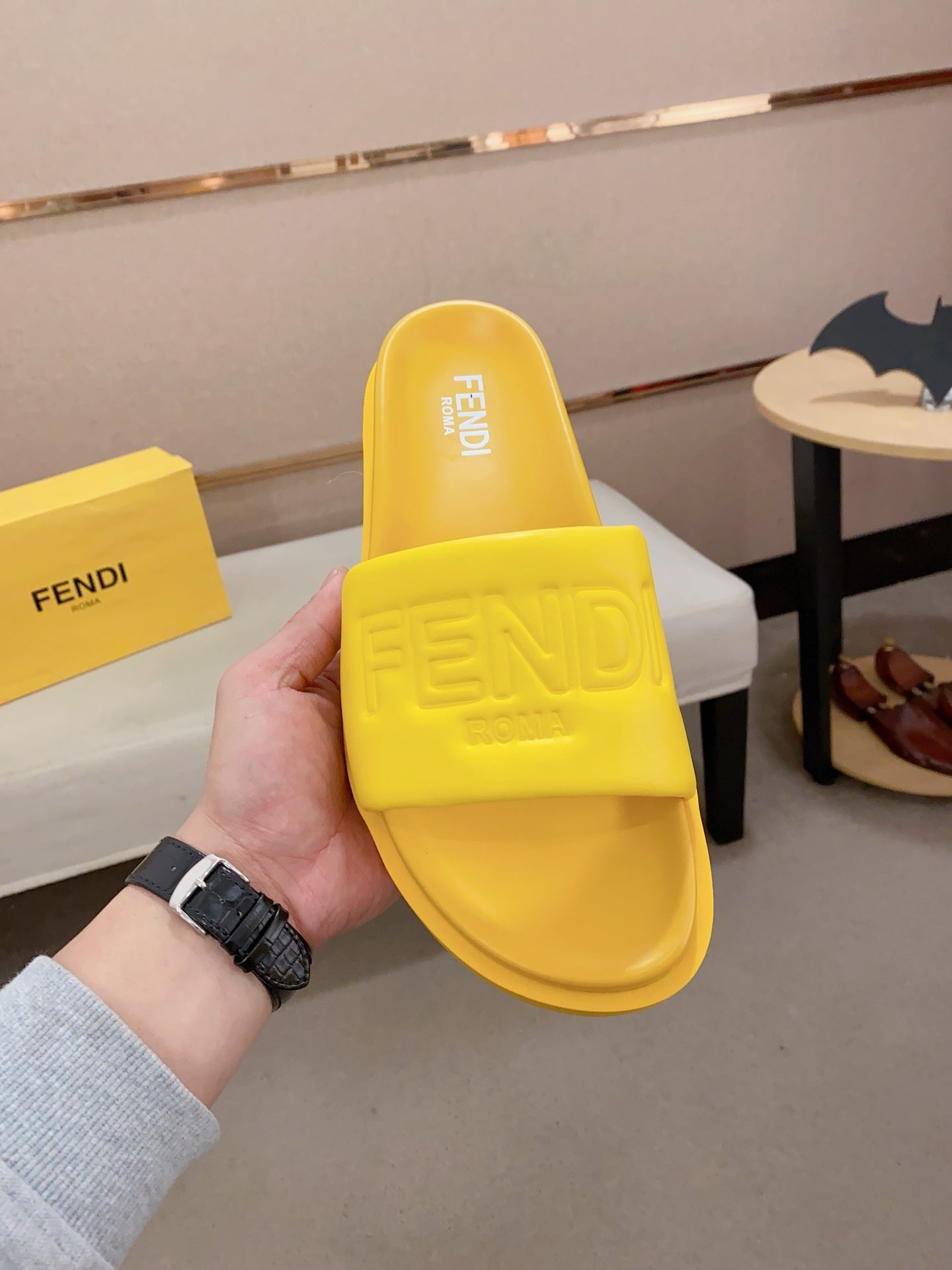 LuxluxHouse Best Quality Sandals Fendi