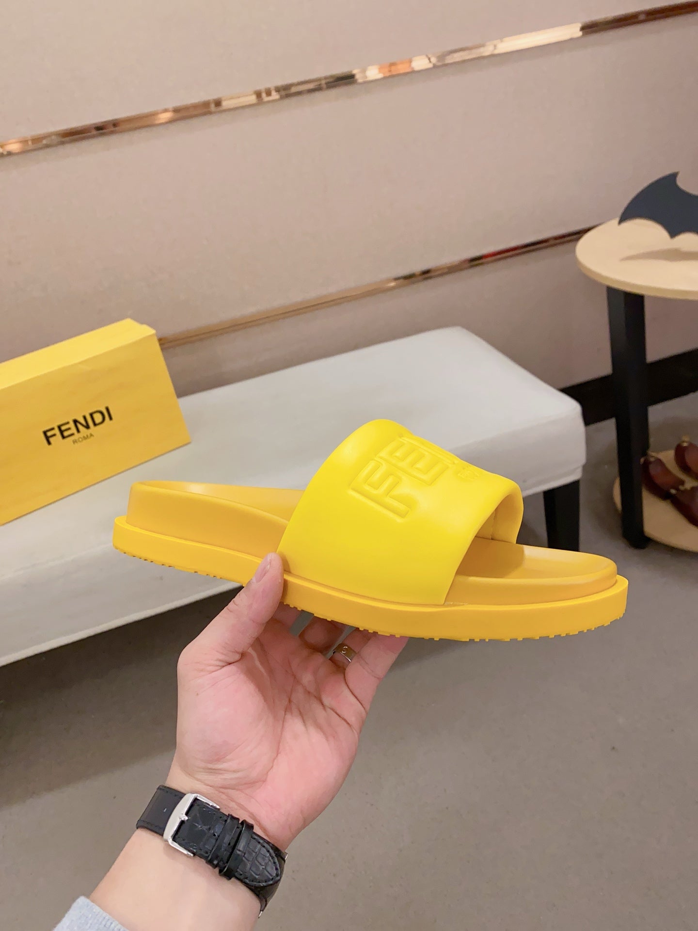 LuxluxHouse Best Quality Sandals Fendi