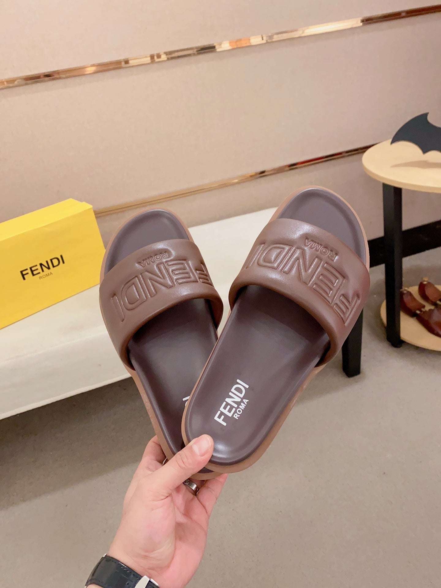 LuxluxHouse Best Quality Sandals Fendi