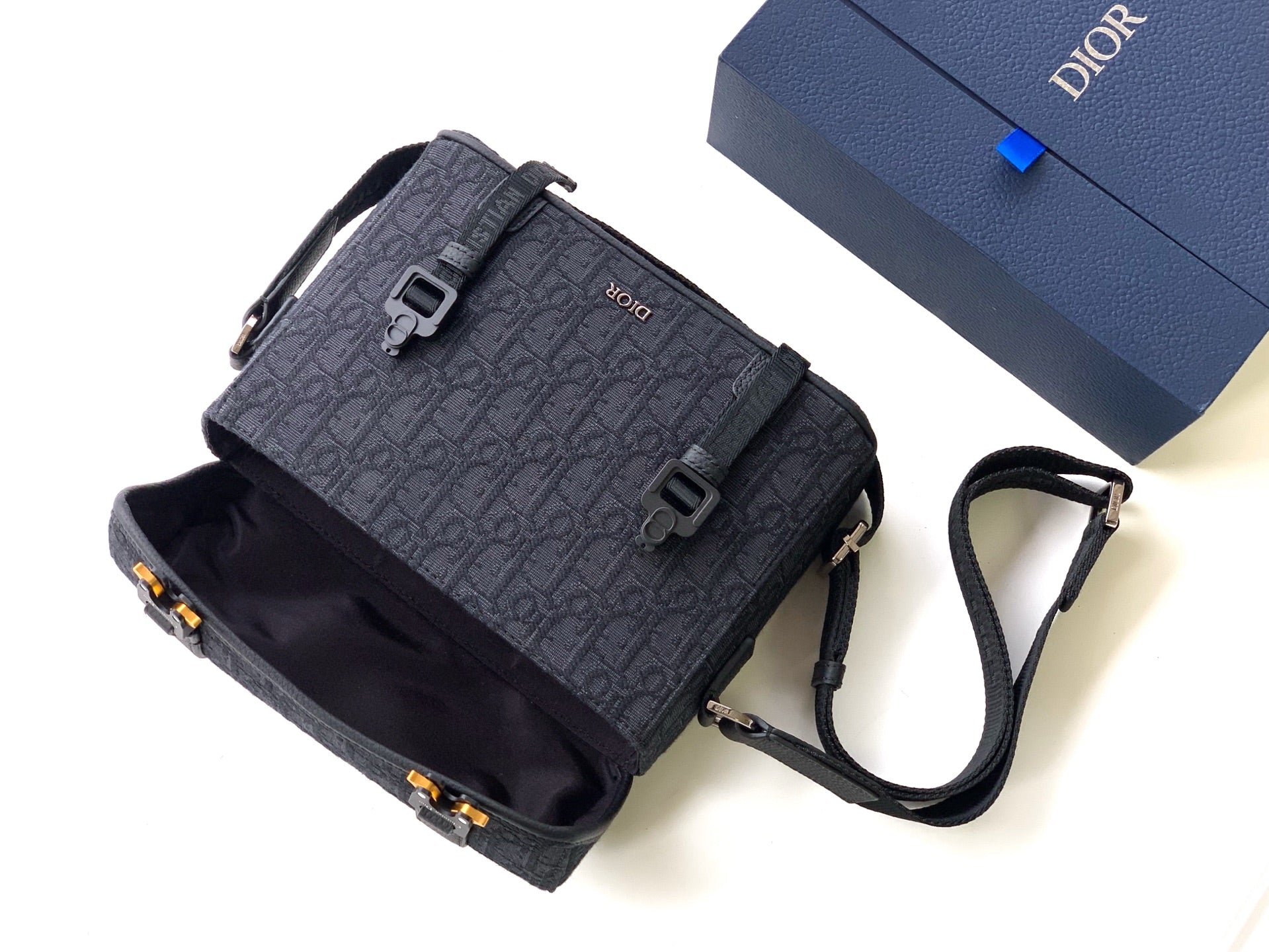 LuxluxHouse Best Quality Bags Dior Men