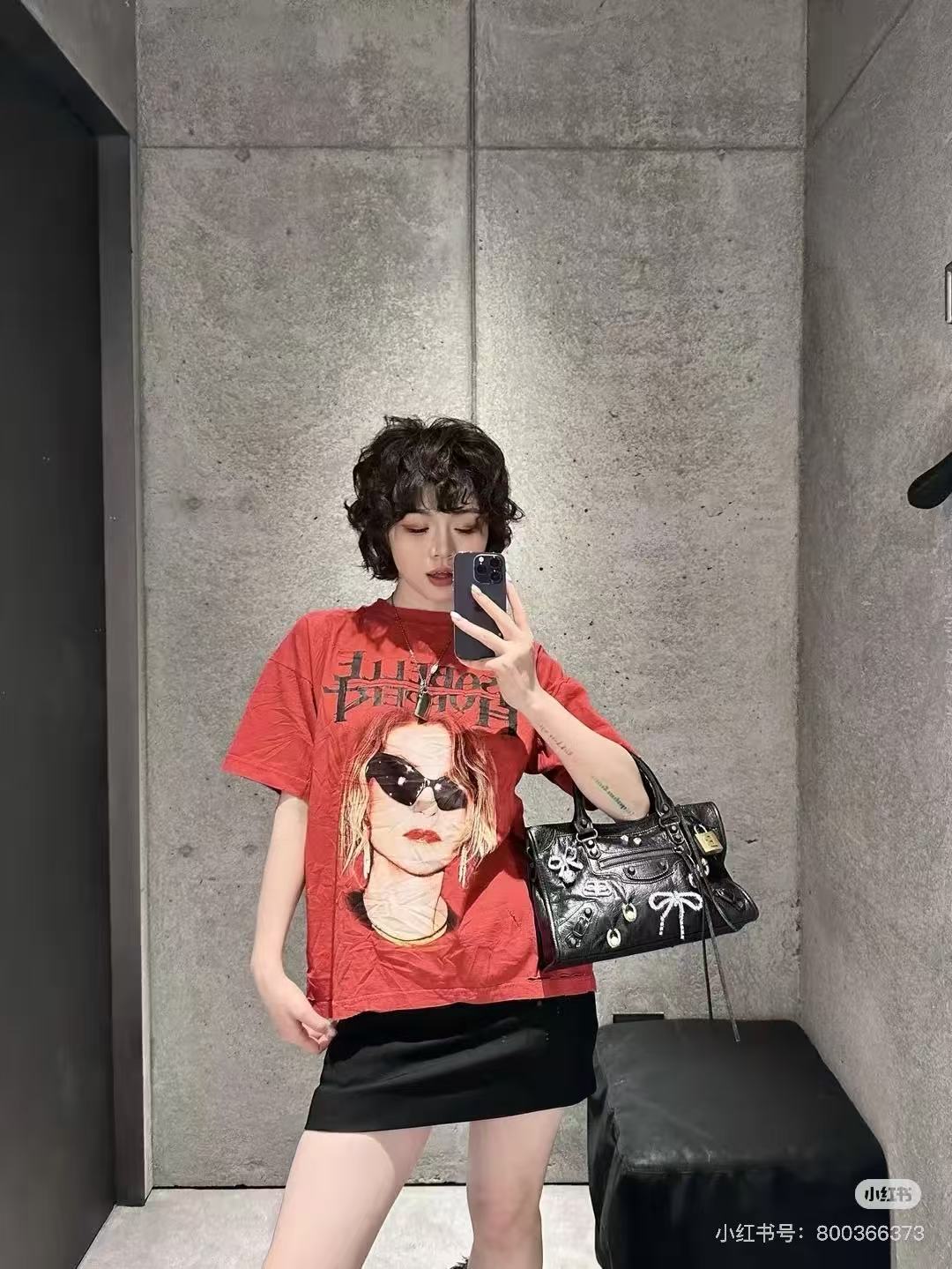 LuxluxHouse Best Quality Clothes Balenciaga T-shirt