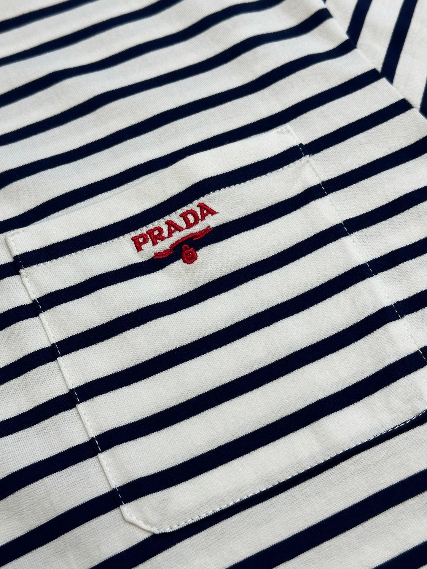 LuxluxHouse Best Quality Clothes Shirts&Polo Prada