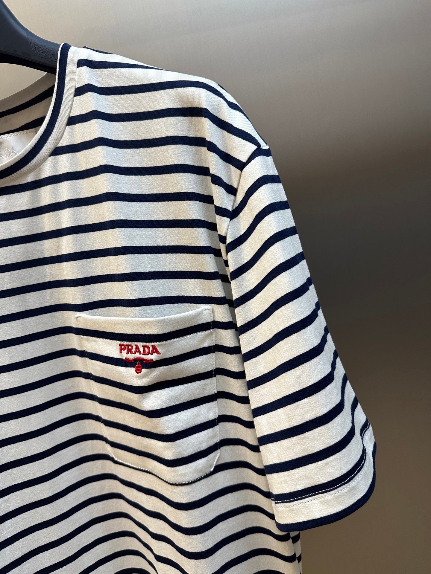 LuxluxHouse Best Quality Clothes Shirts&Polo Prada