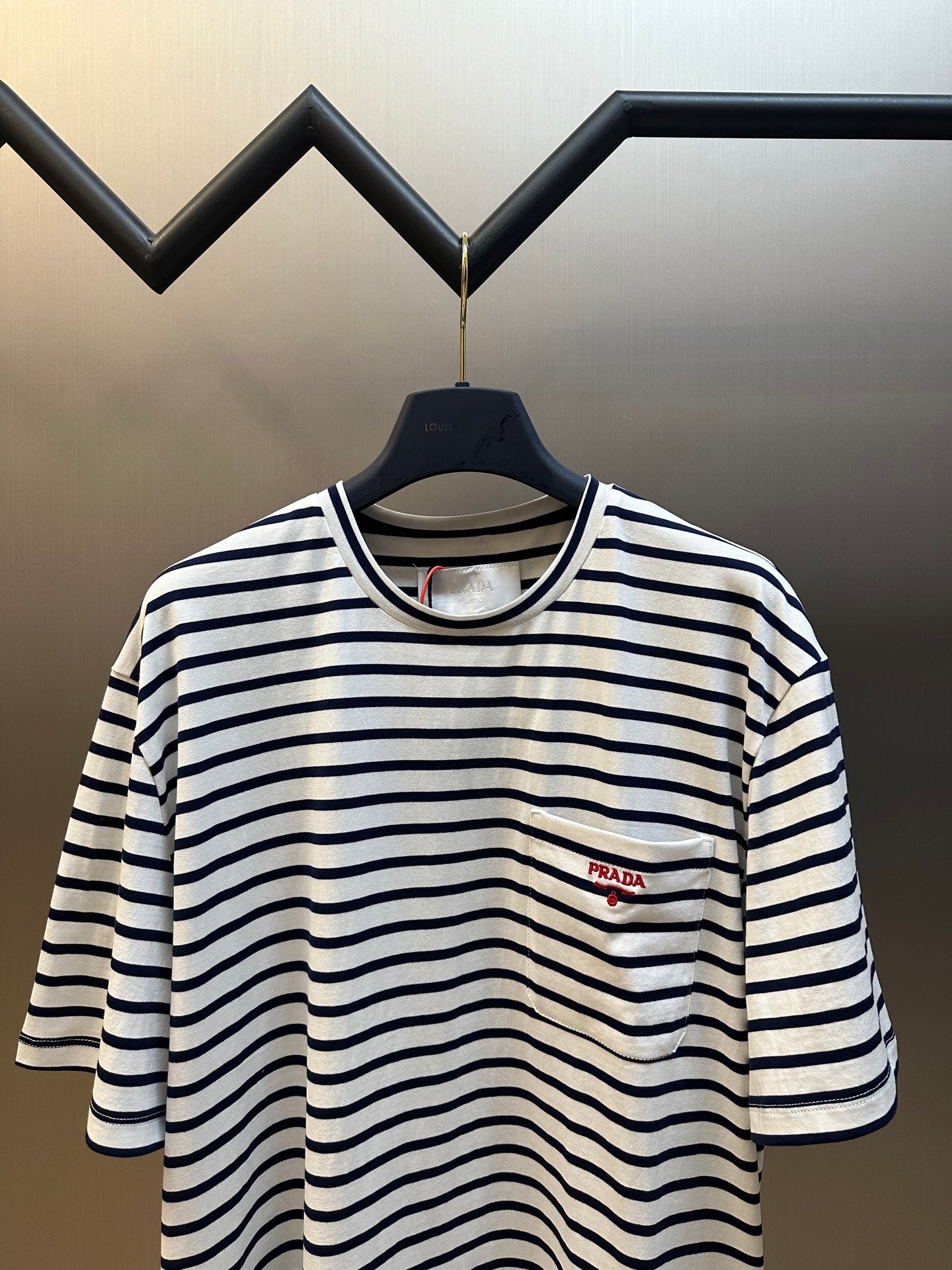 LuxluxHouse Best Quality Clothes Shirts&Polo Prada
