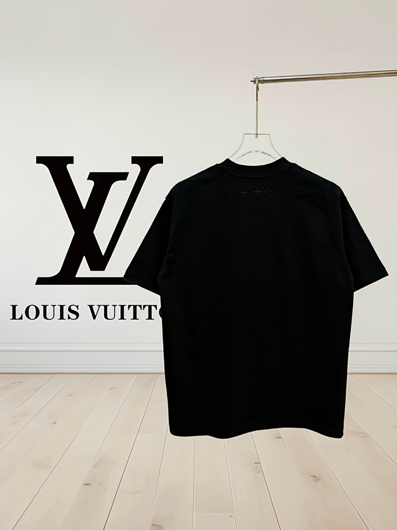 LuxluxHouse Best Quality Clothes T-shirt Louis Vuitton